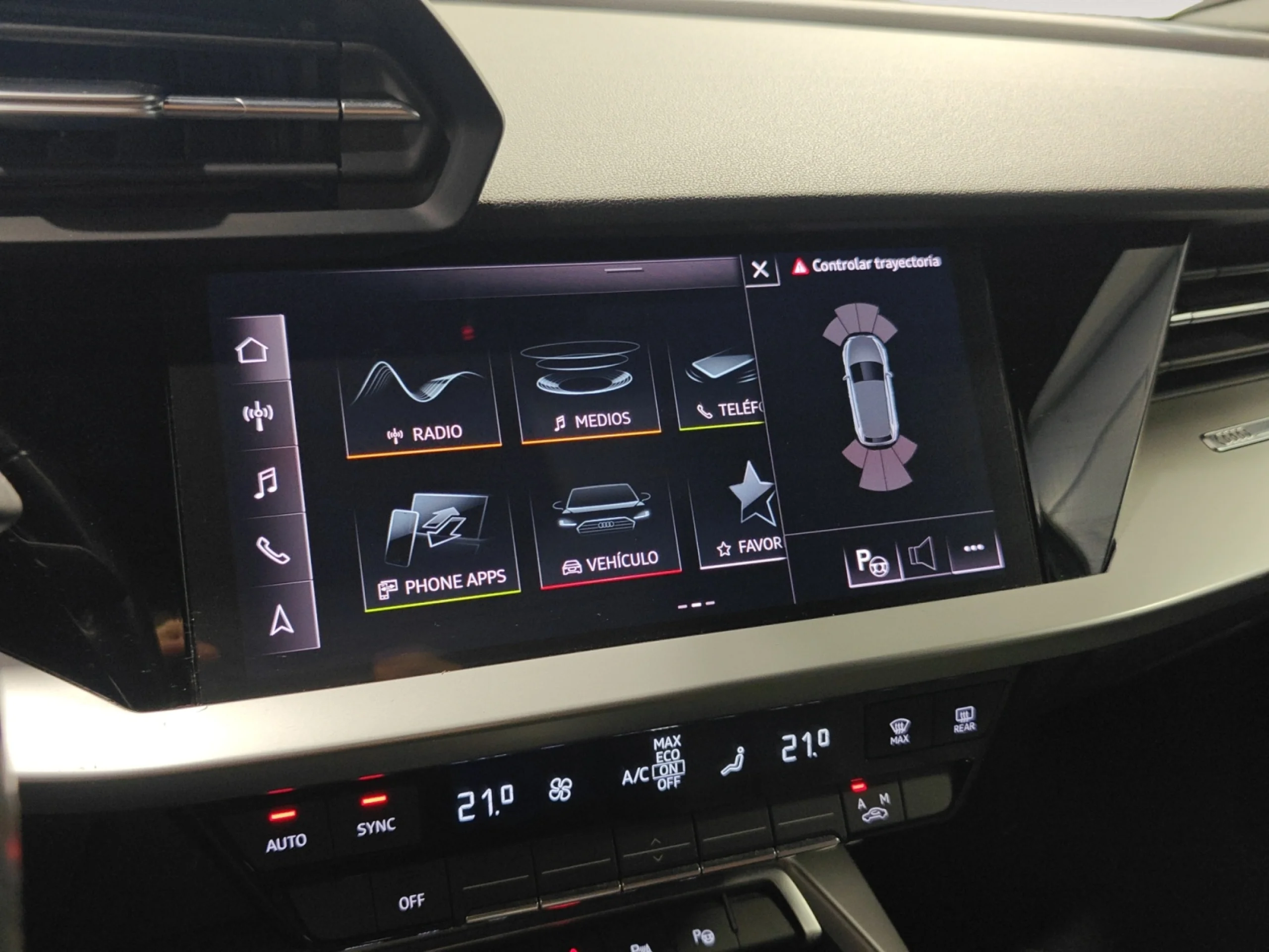 AUDI A3 SPORTBACK BLACK LINE 35 TFSI 110KW S TRO - Foto 16