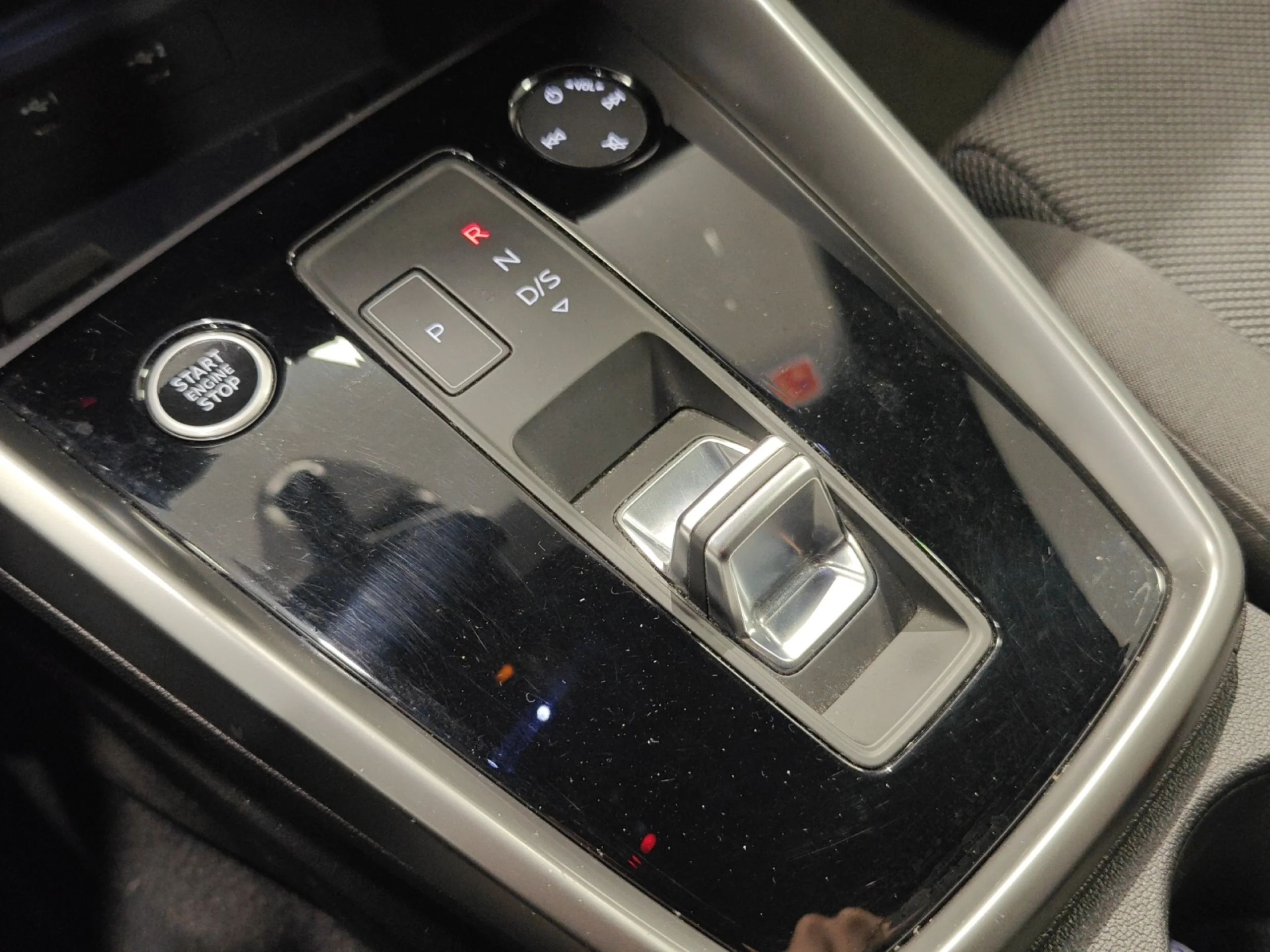 AUDI A3 SPORTBACK BLACK LINE 35 TFSI 110KW S TRO - Foto 17