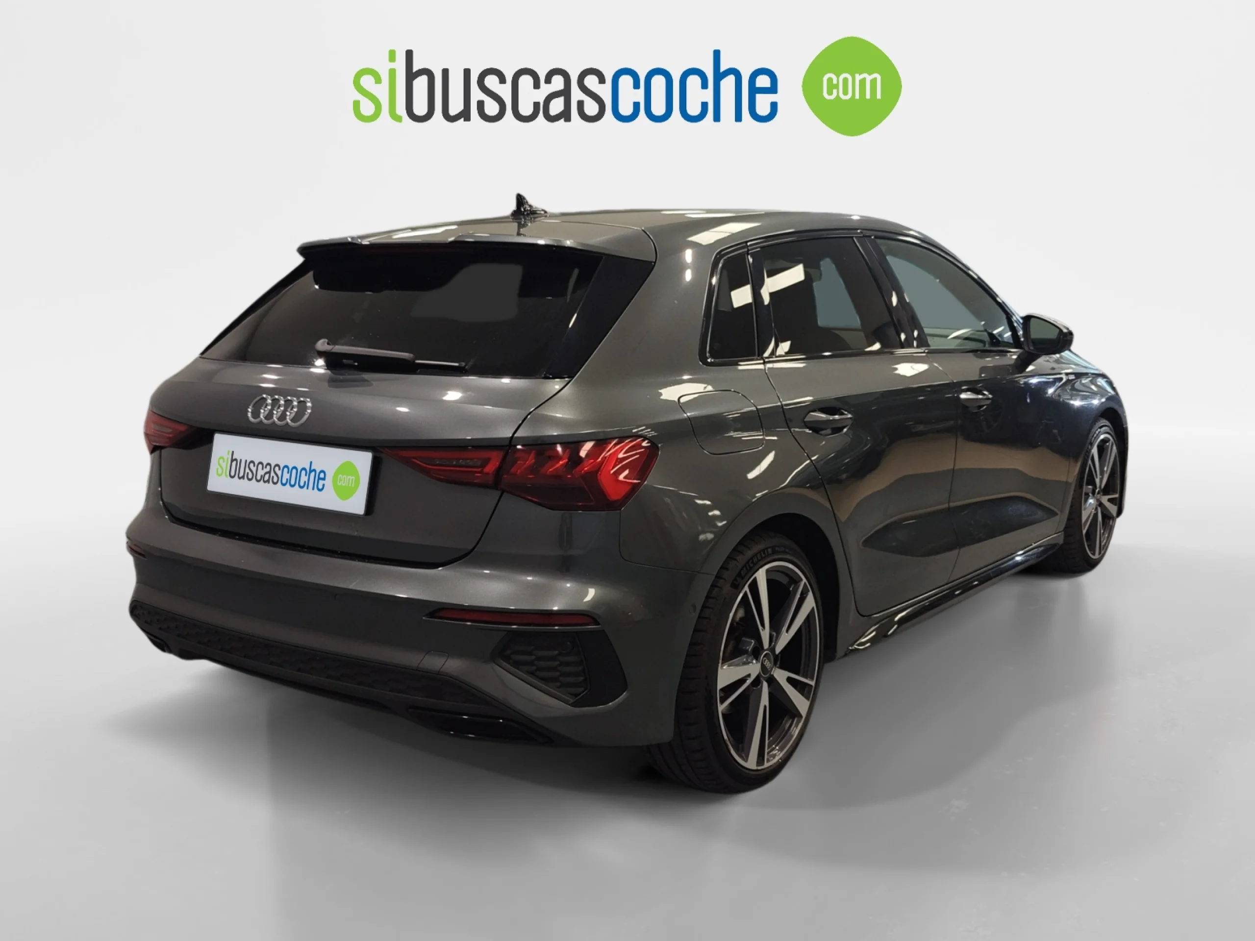 AUDI A3 SPORTBACK BLACK LINE 35 TFSI 110KW S TRO - Foto 18