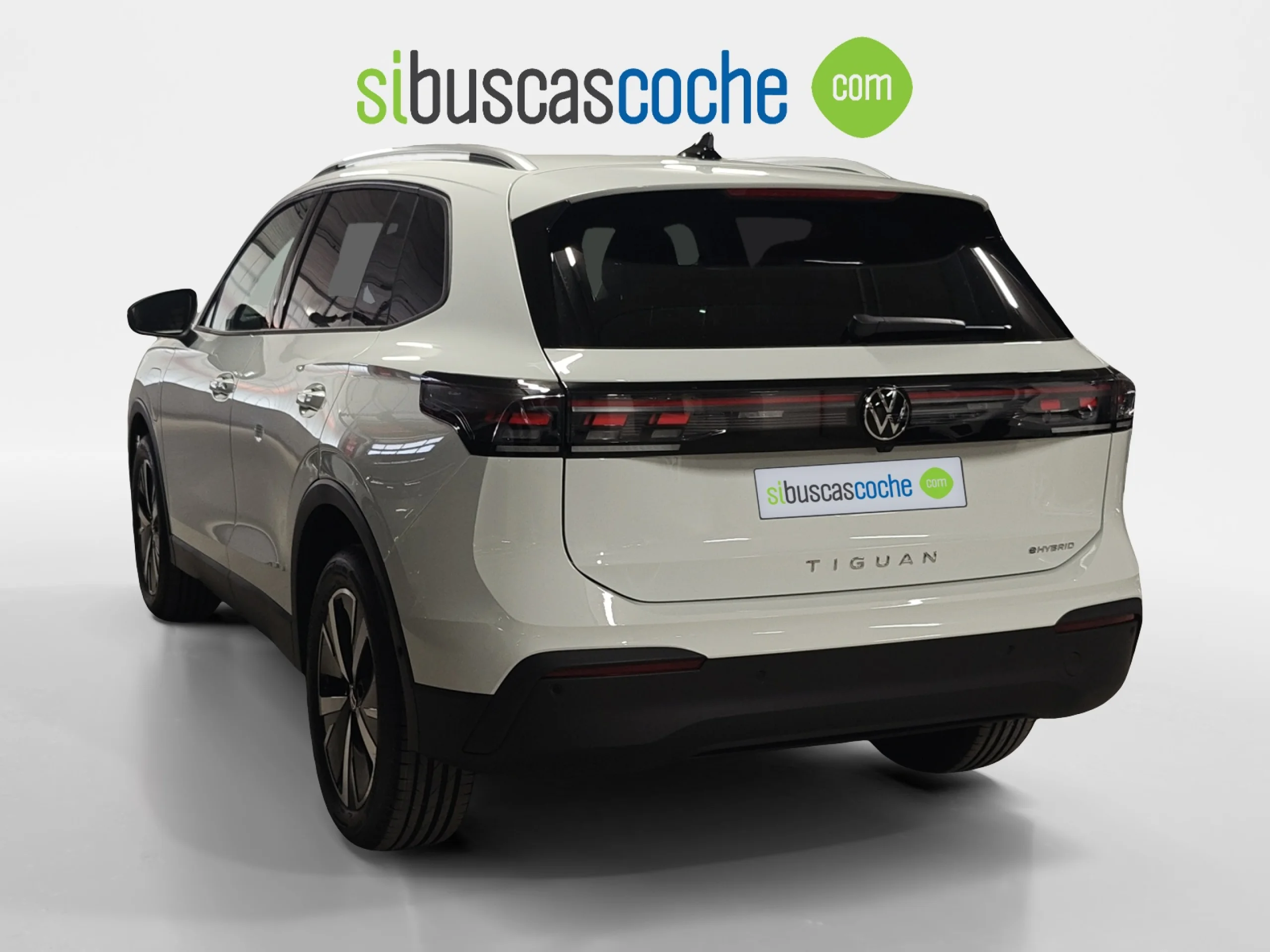 VOLKSWAGEN TIGUAN ··MÁS·· 1.5 TSI EHYBRID 150KW (204CV) DSG - Foto 2