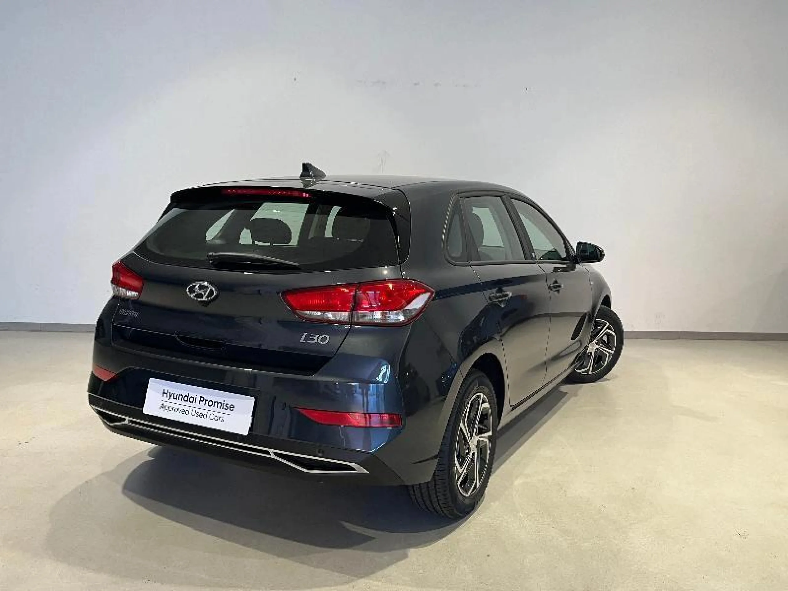 HYUNDAI I30 I30 5P TGDI 1.0 100CV 48V KLASS - Foto 2