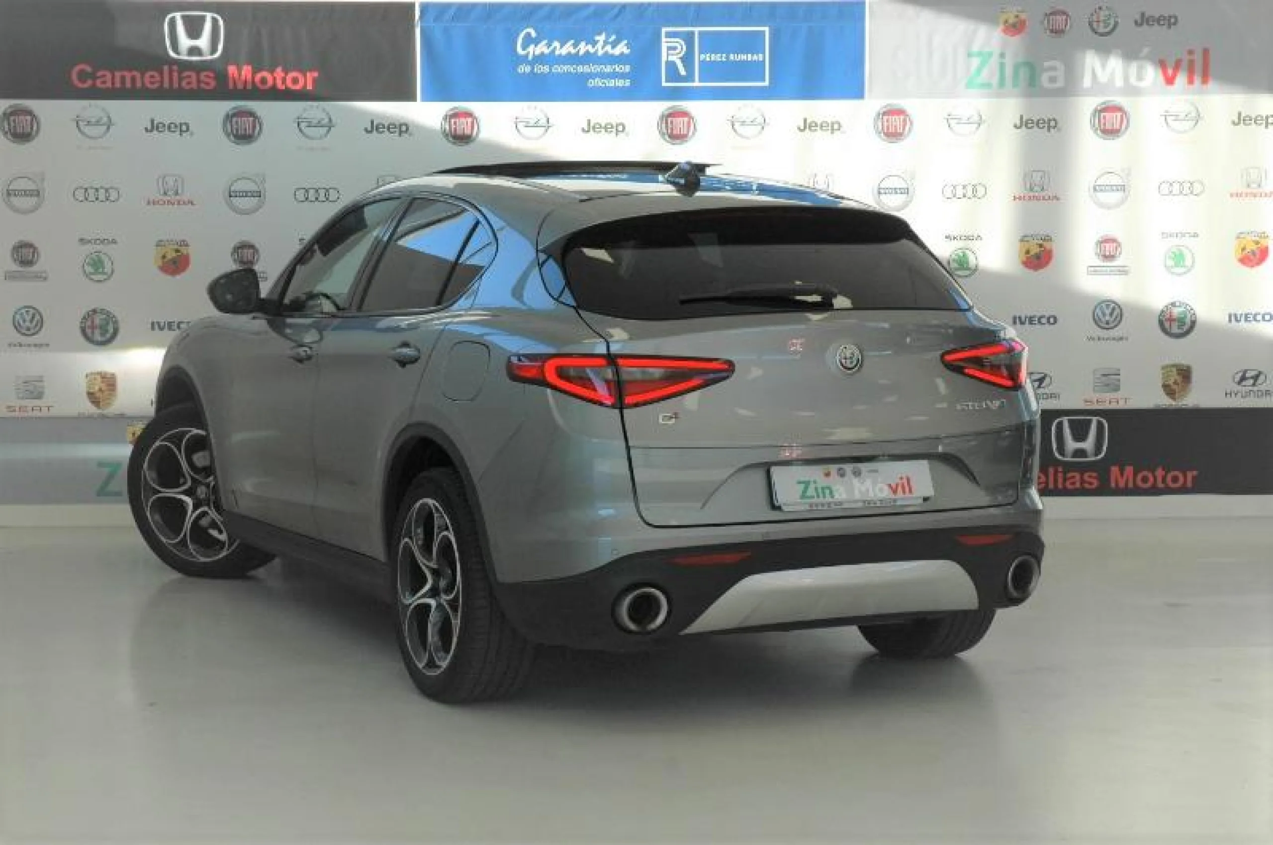 ALFA ROMEO STELVIO 2.2 DIÉSEL 154KW (210CV) EXECUTIVE Q4 - Foto 2