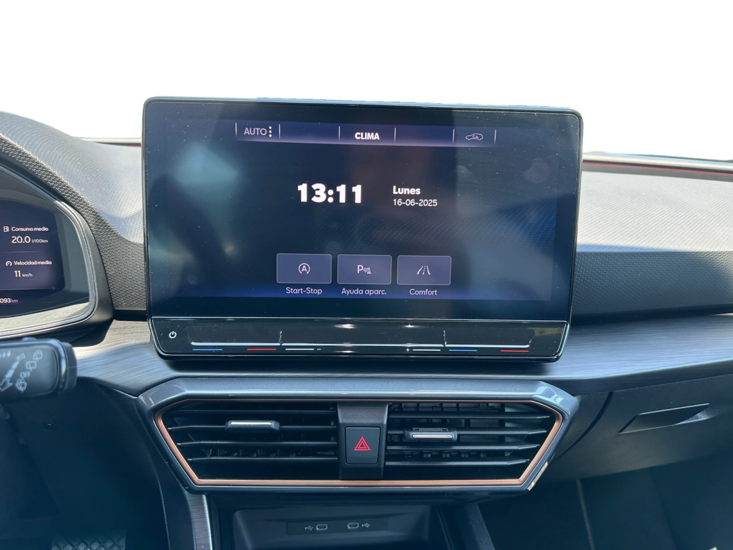 CUPRA LEON 1.5 ETSI 110KW (150CV) DSG - Foto 9