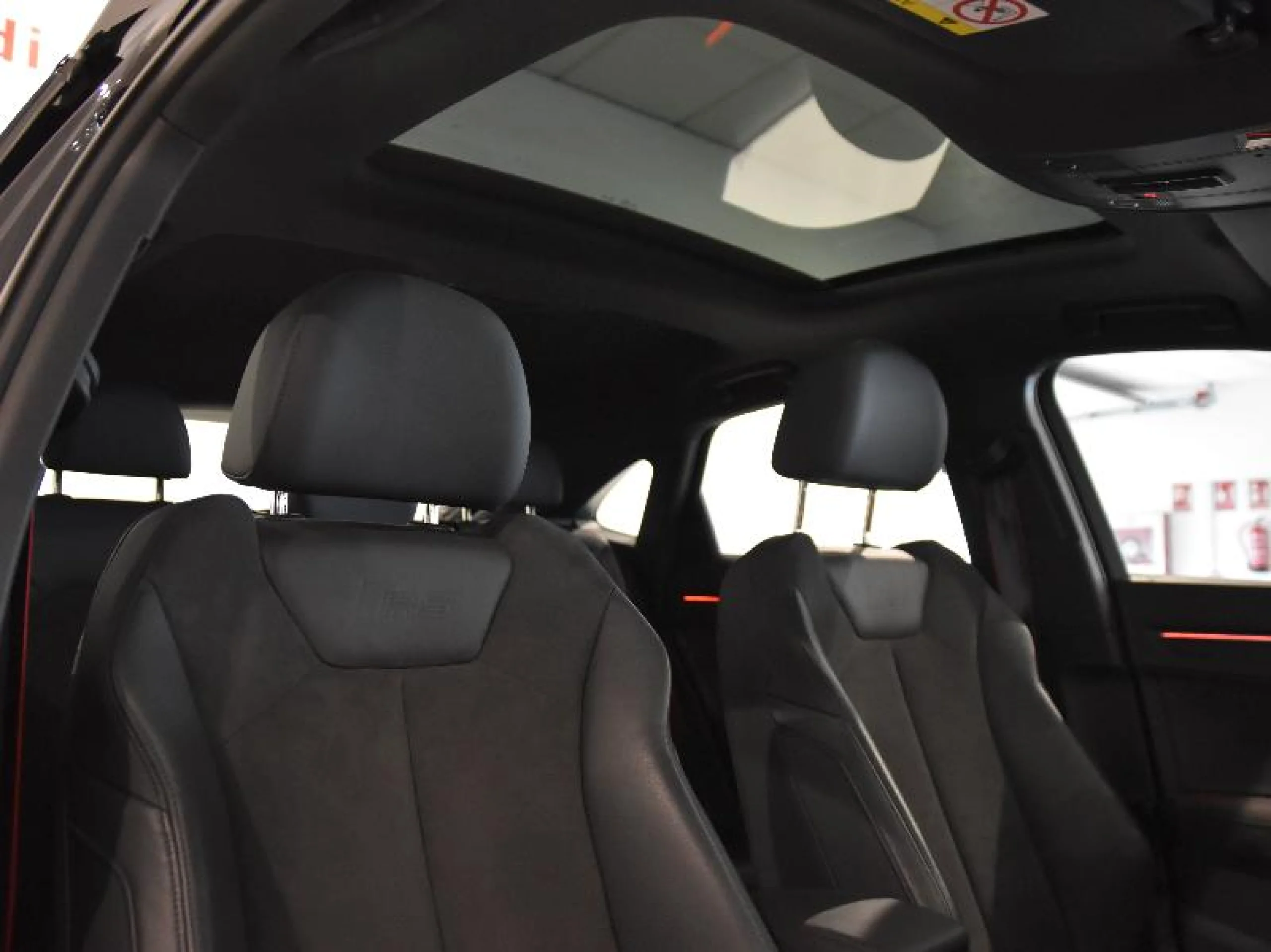 AUDI RS Q3 RS Q3 SB 2.5 TFSI QUATTRO S TRONIC - Foto 9