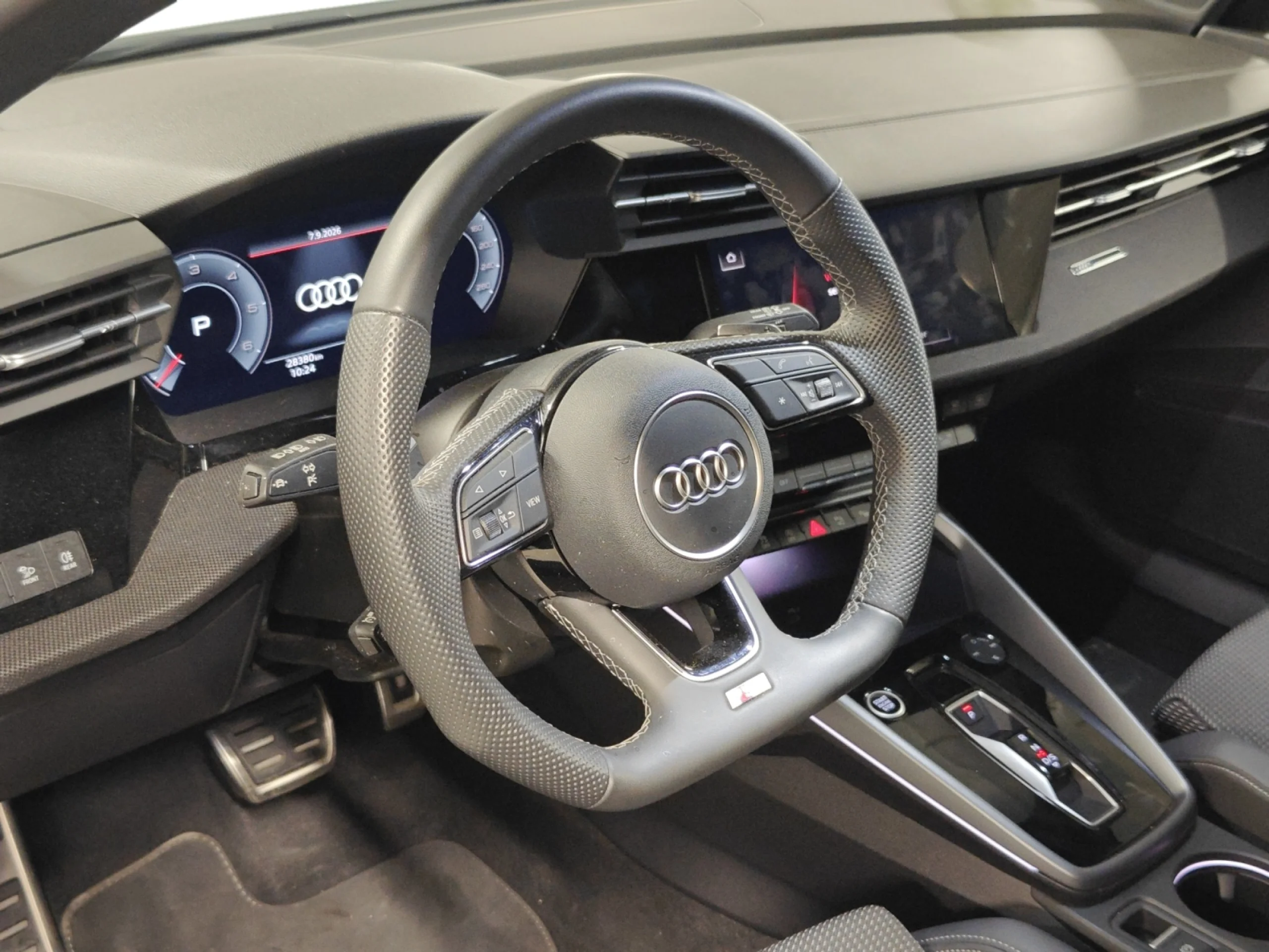 AUDI A3 SPORTBACK BLACK LINE 35 TDI 110KW S TRON - Foto 9