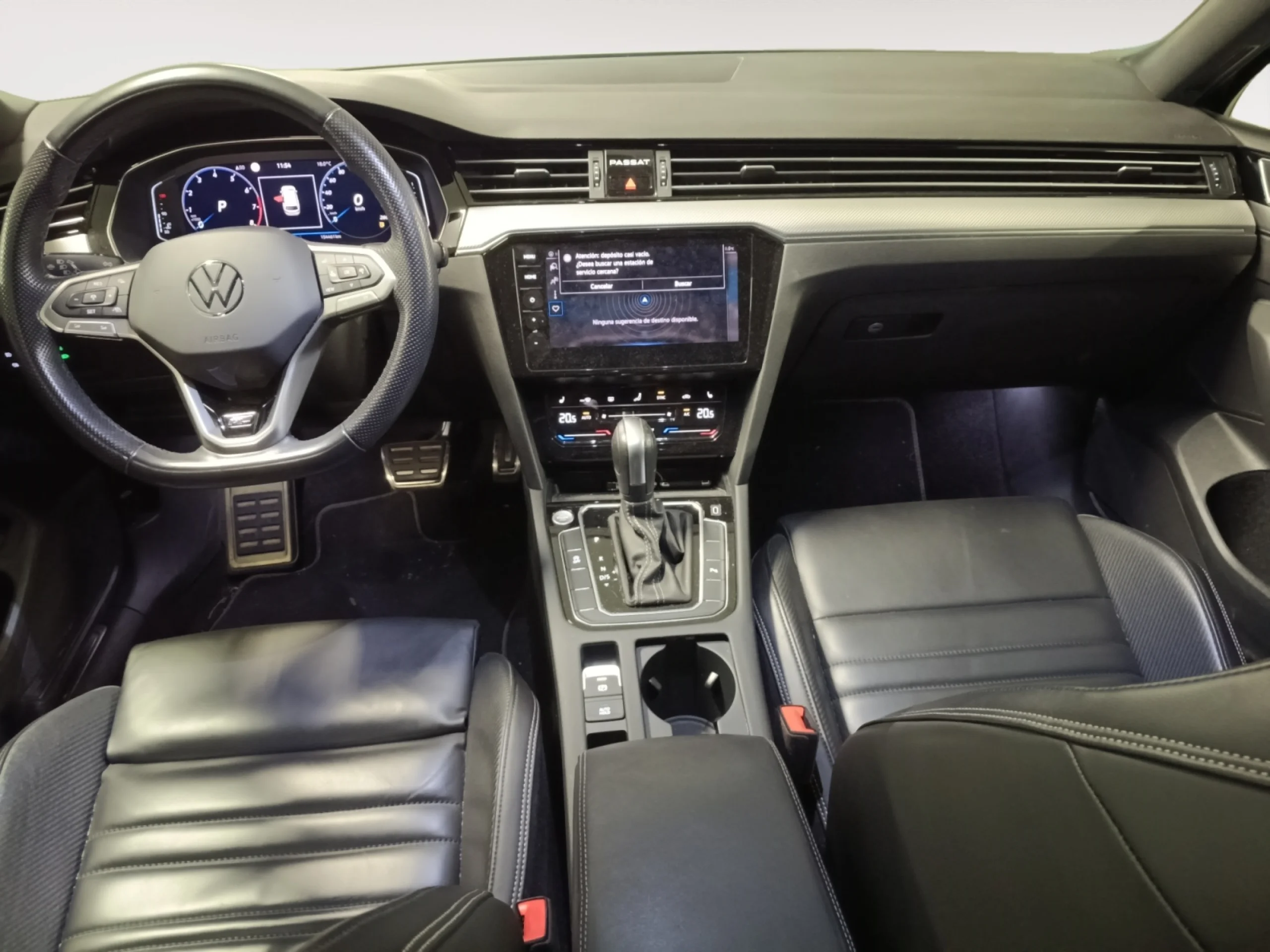 VOLKSWAGEN PASSAT VARIANT R LINE 1.5 TSI 110KW (150CV) DSG - Foto 4