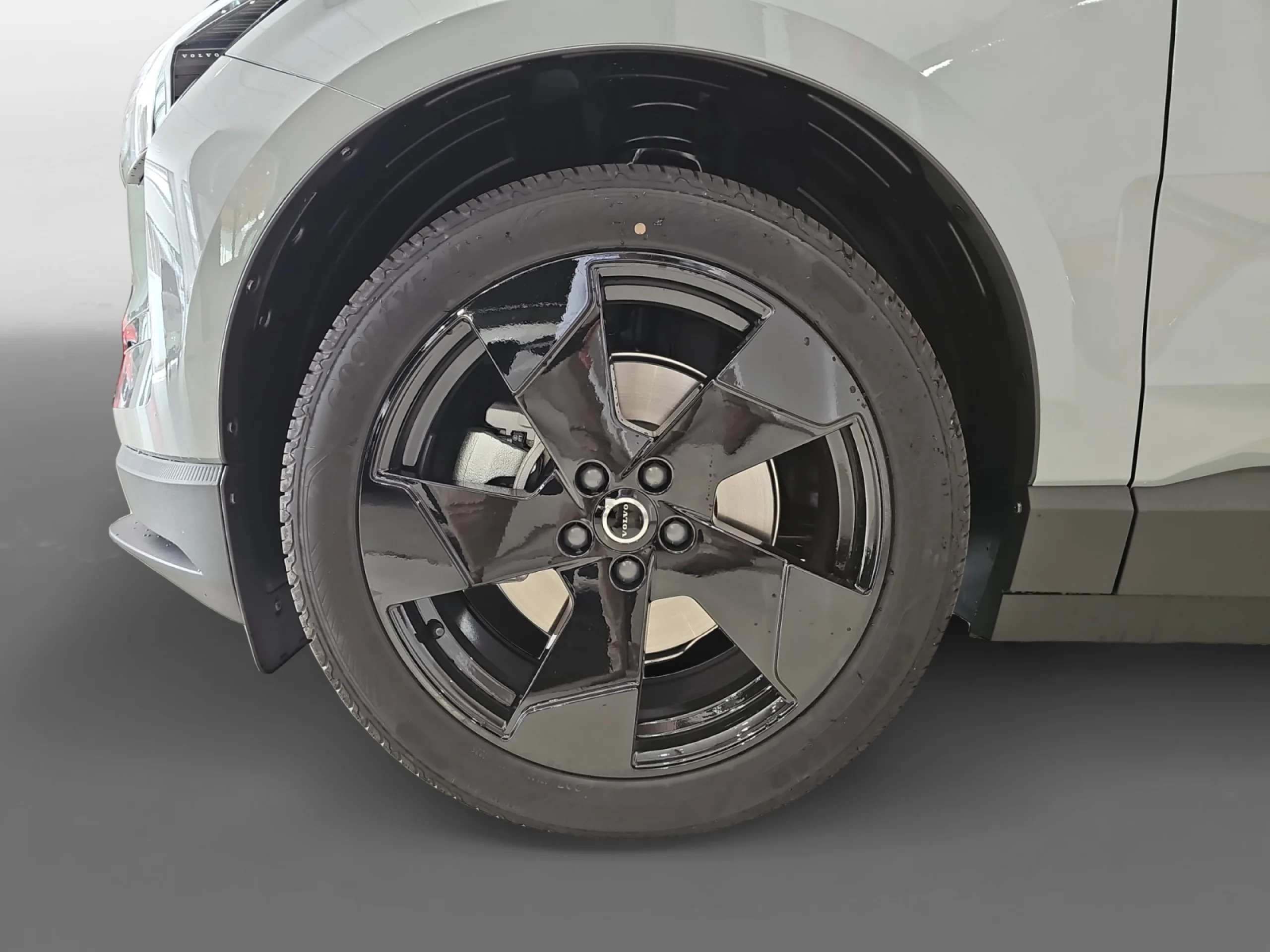 VOLVO EX30 P5 LONG RANGE RWD PLUS BLACK EDITION - Foto 9