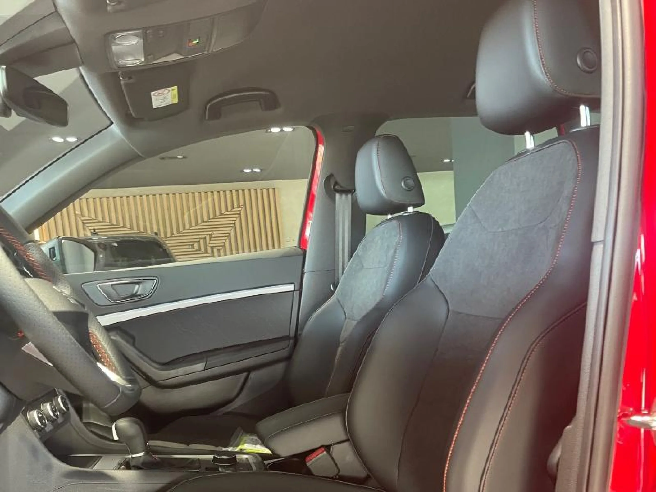 SEAT ATECA 1.5 TSI 110KW DSG FR SPECIAL EDITION - Foto 6