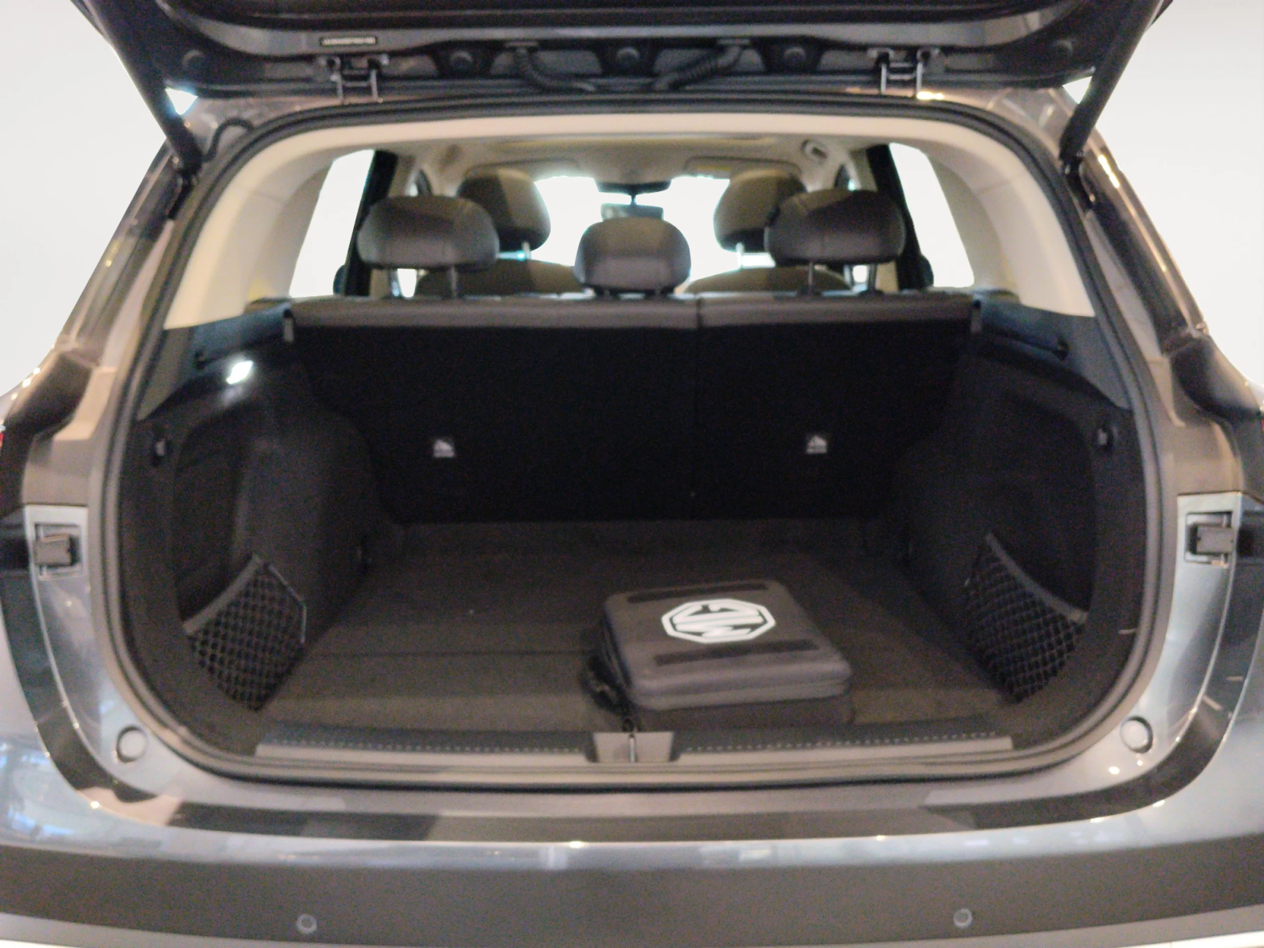 MG MGS6 MG S6 EDU 77KWH EDU 2WD LUX LHD O3 SUNROOF DARK GREY - Foto 8
