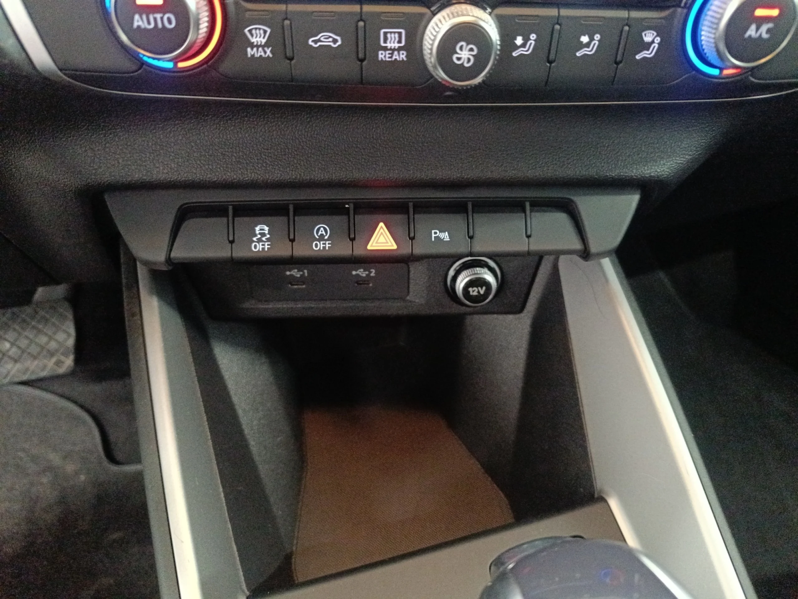 AUDI A1 SPORTBACK ADRENALIN 30 TFSI 81KW S TRON - Foto 13