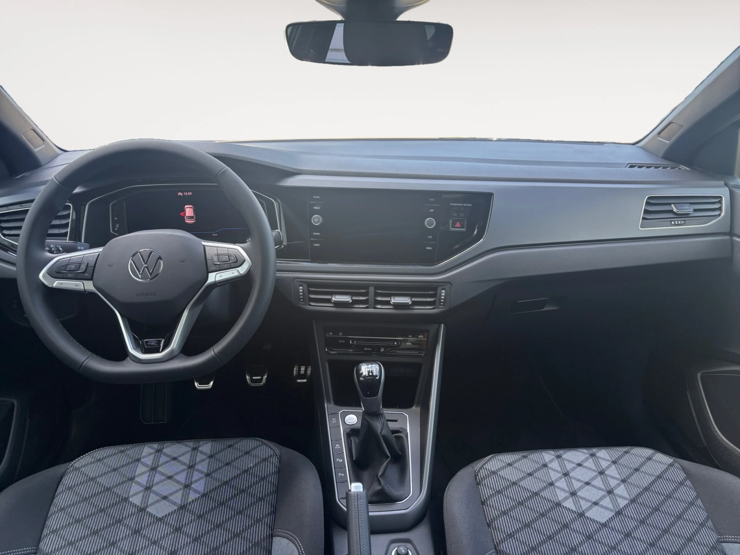 VOLKSWAGEN TAIGO R LINE 1.0 TSI 85KW (116CV) - Foto 4