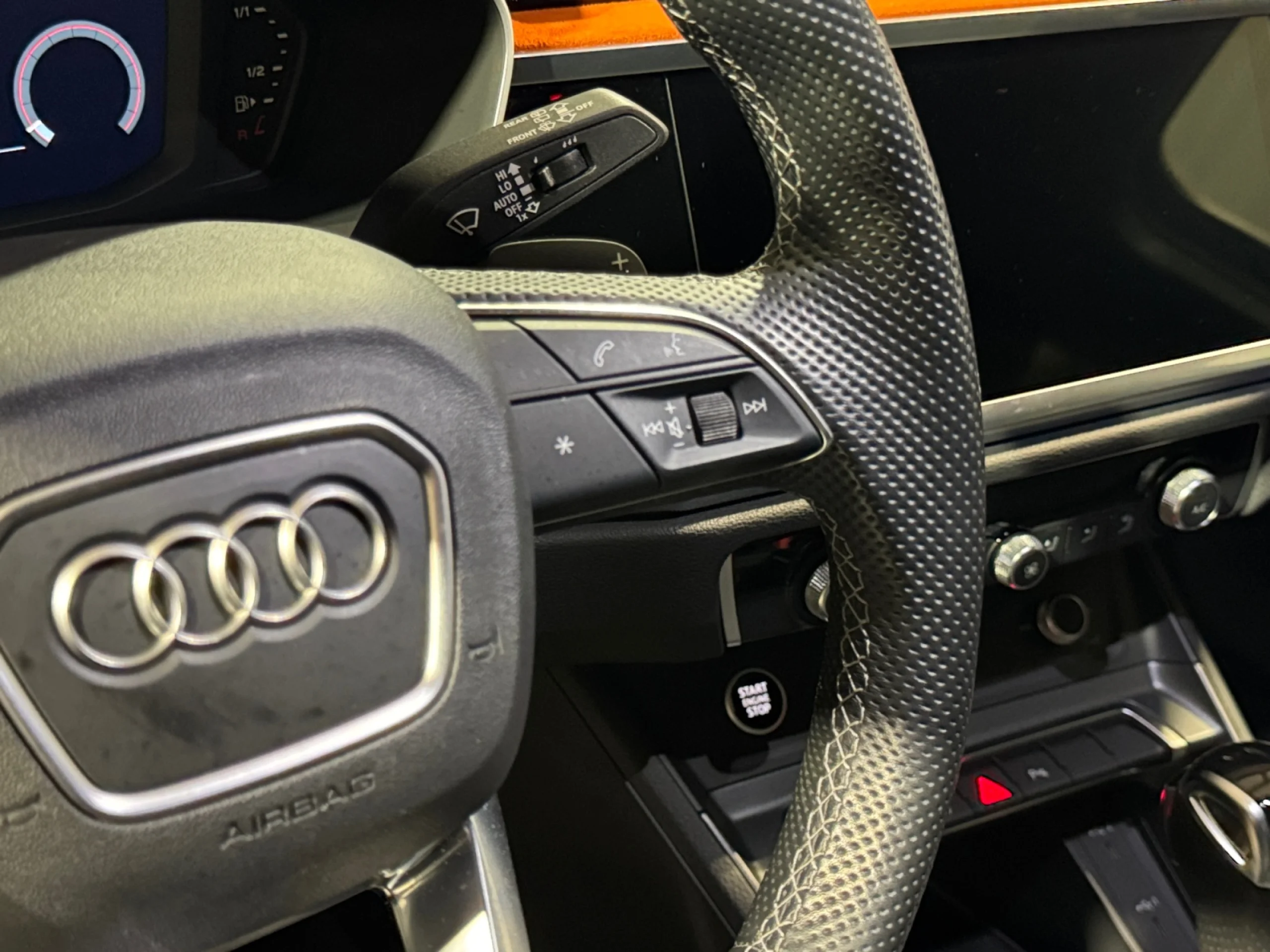 AUDI Q3 SPORTBACK BLACK LINE 35 TDI 110KW (150CV) S TRONIC - Foto 10