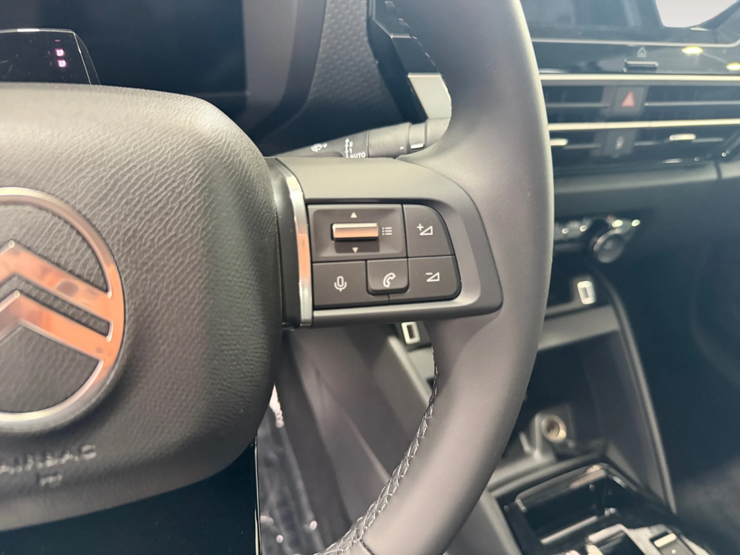 CITROEN C4 HYBRID 145 Ë DCS6 BUSINESS EDITION - Foto 10