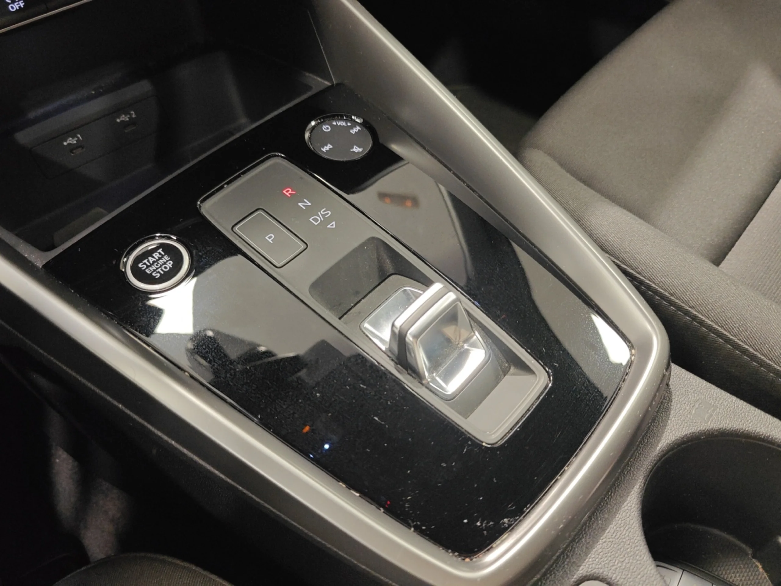 AUDI A3 SPORTBACK ADVANCED 30 TFSI 81KW S TRONIC - Foto 17