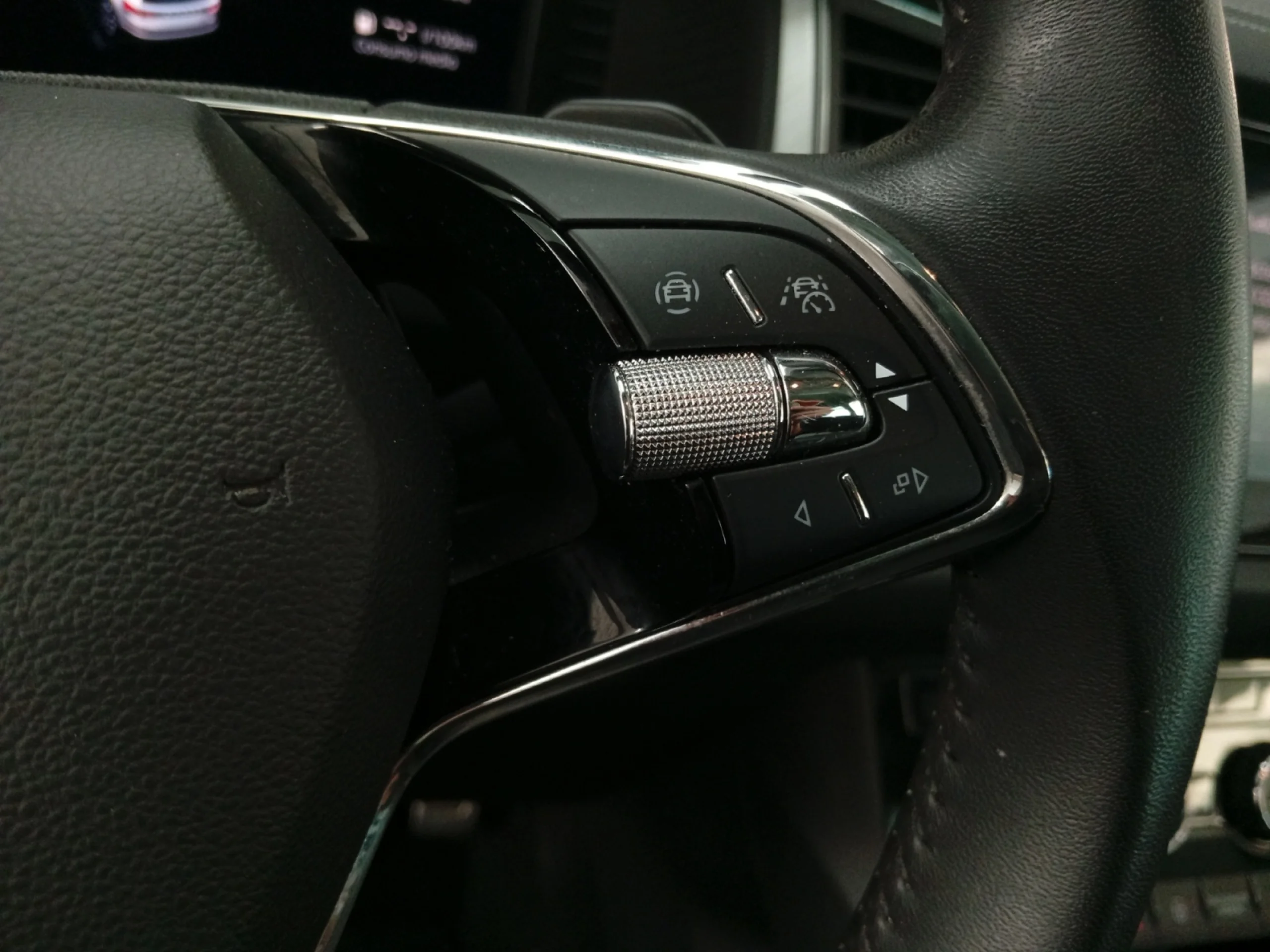 SKODA KODIAQ 2.0 TDI 110KW (150CV) DSG 4X2 AMBITION - Foto 10