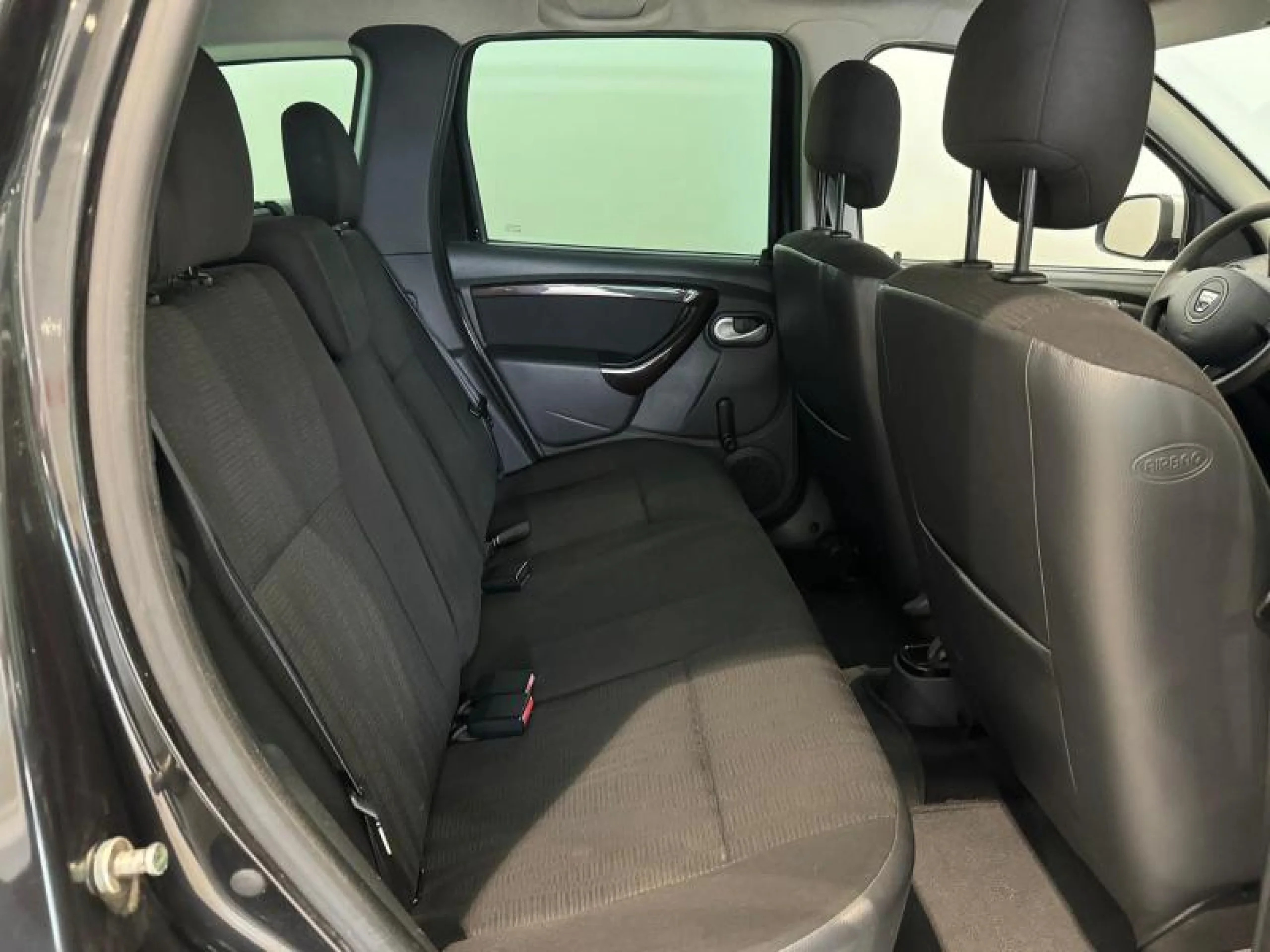 DACIA Duster LAUREATE DCI 110 E5 - Foto 6