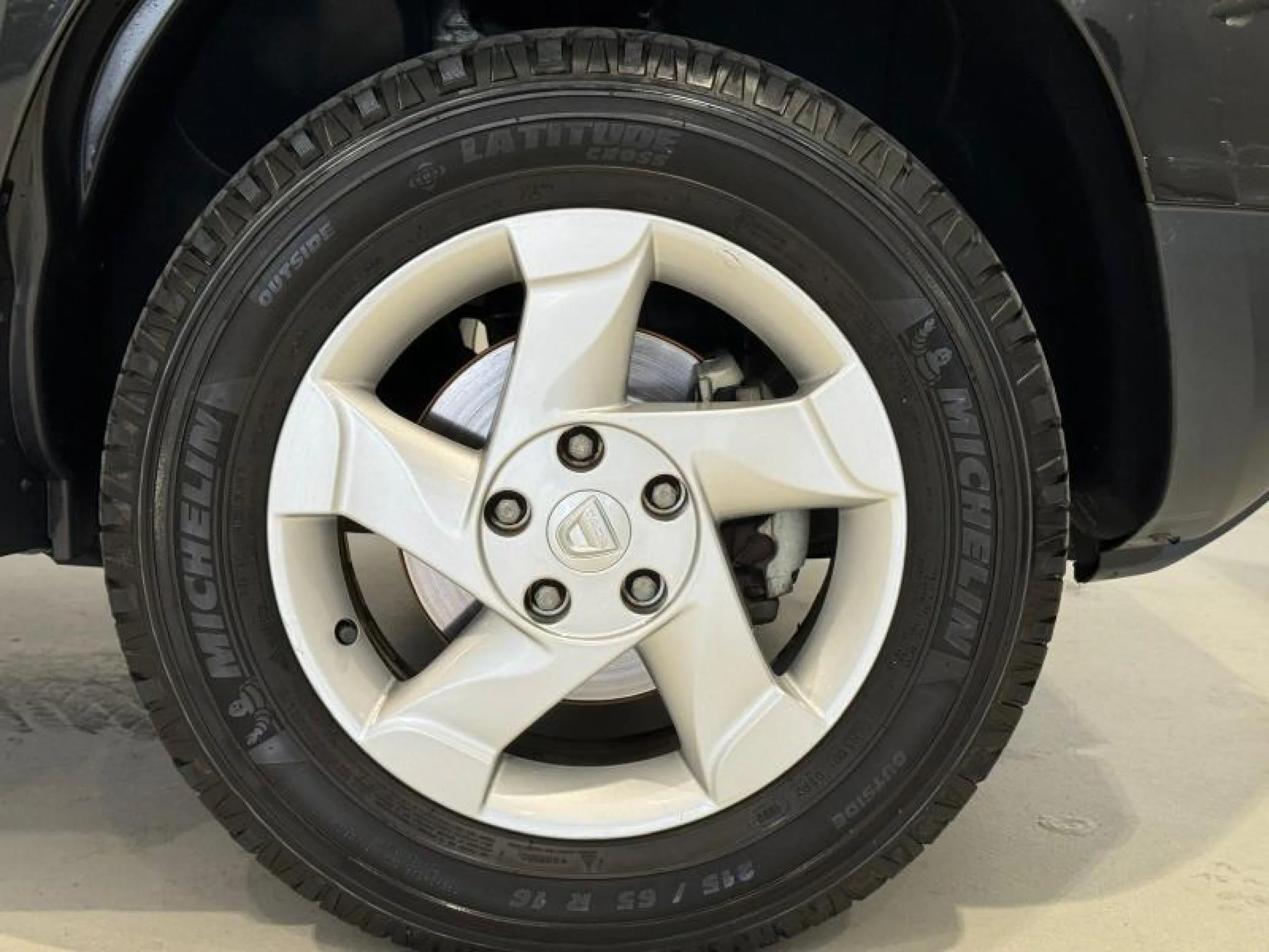 DACIA Duster LAUREATE DCI 110 E5 - Foto 7