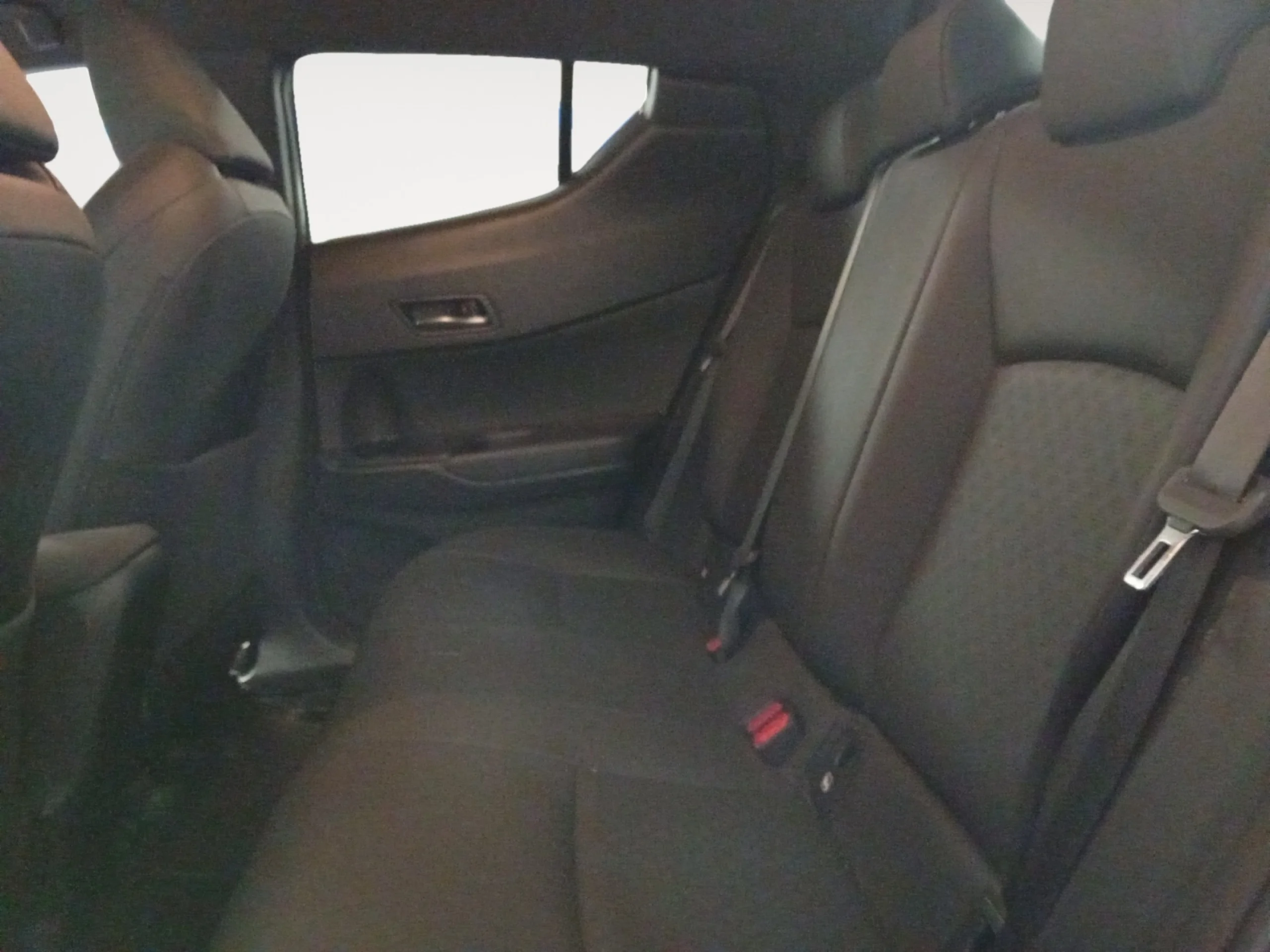 TOYOTA C HR 2.0 180H ADVANCE - Foto 5