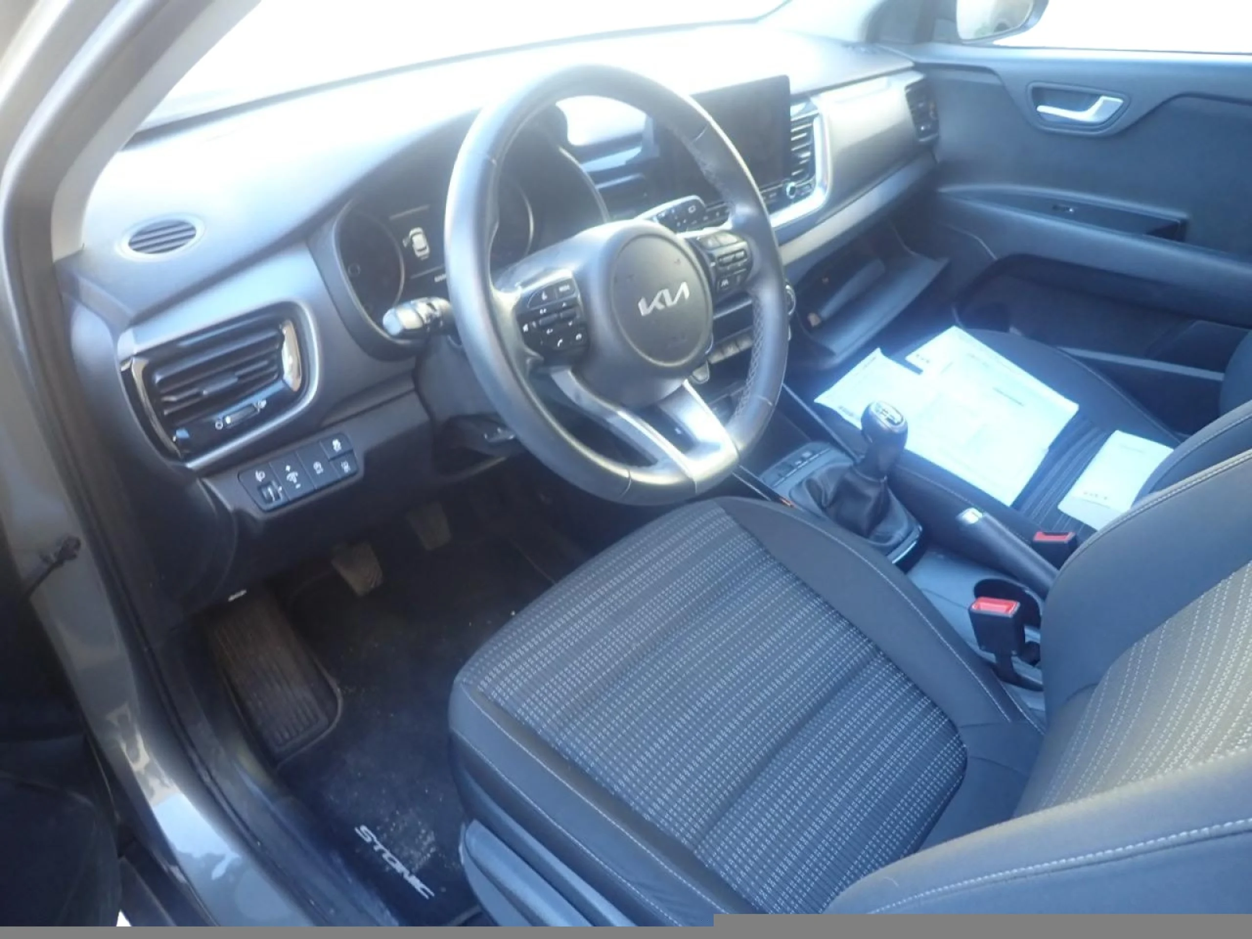 KIA STONIC 1.0 T GDI 88KW (120CV) MHEV IMT DRIVE - Foto 2