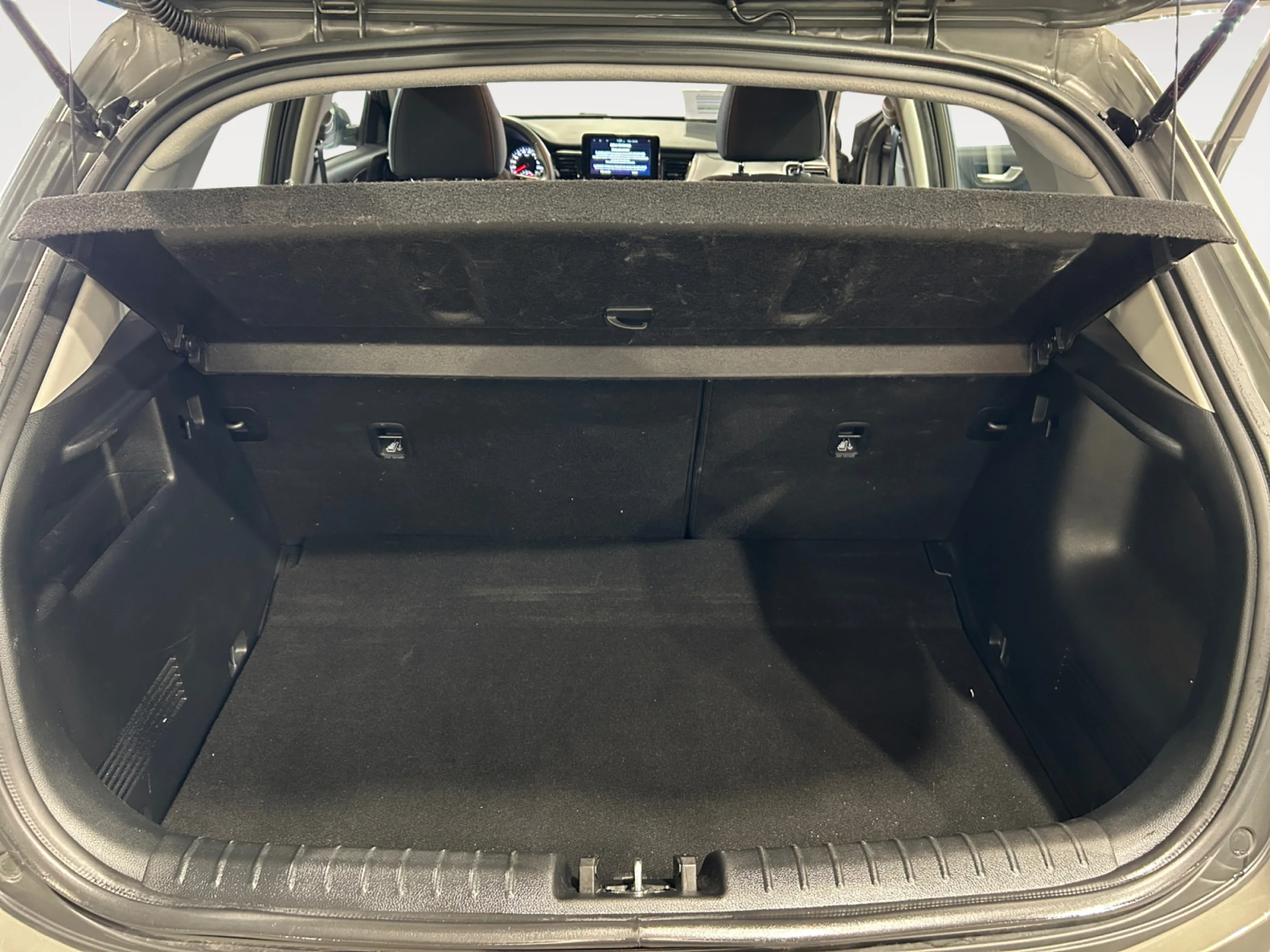 KIA STONIC 1.0 T GDI 88KW (120CV) MHEV IMT DRIVE - Foto 7