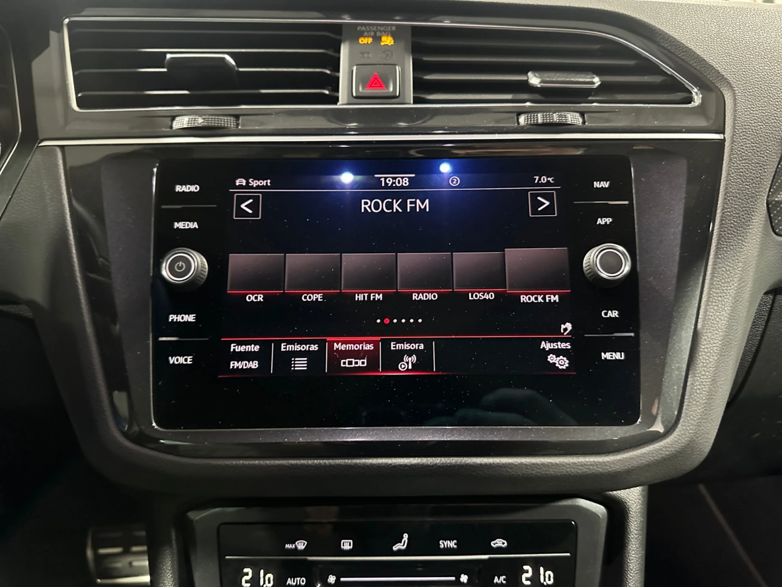 VOLKSWAGEN TIGUAN R LINE 2.0 TDI 110KW (150CV) DSG 4MOTION - Foto 9