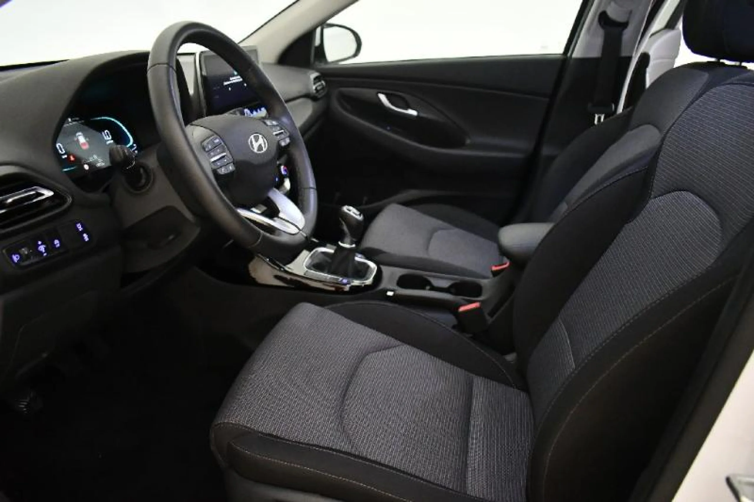 HYUNDAI I30 1.0 TGDI 48V KLASS - Foto 7