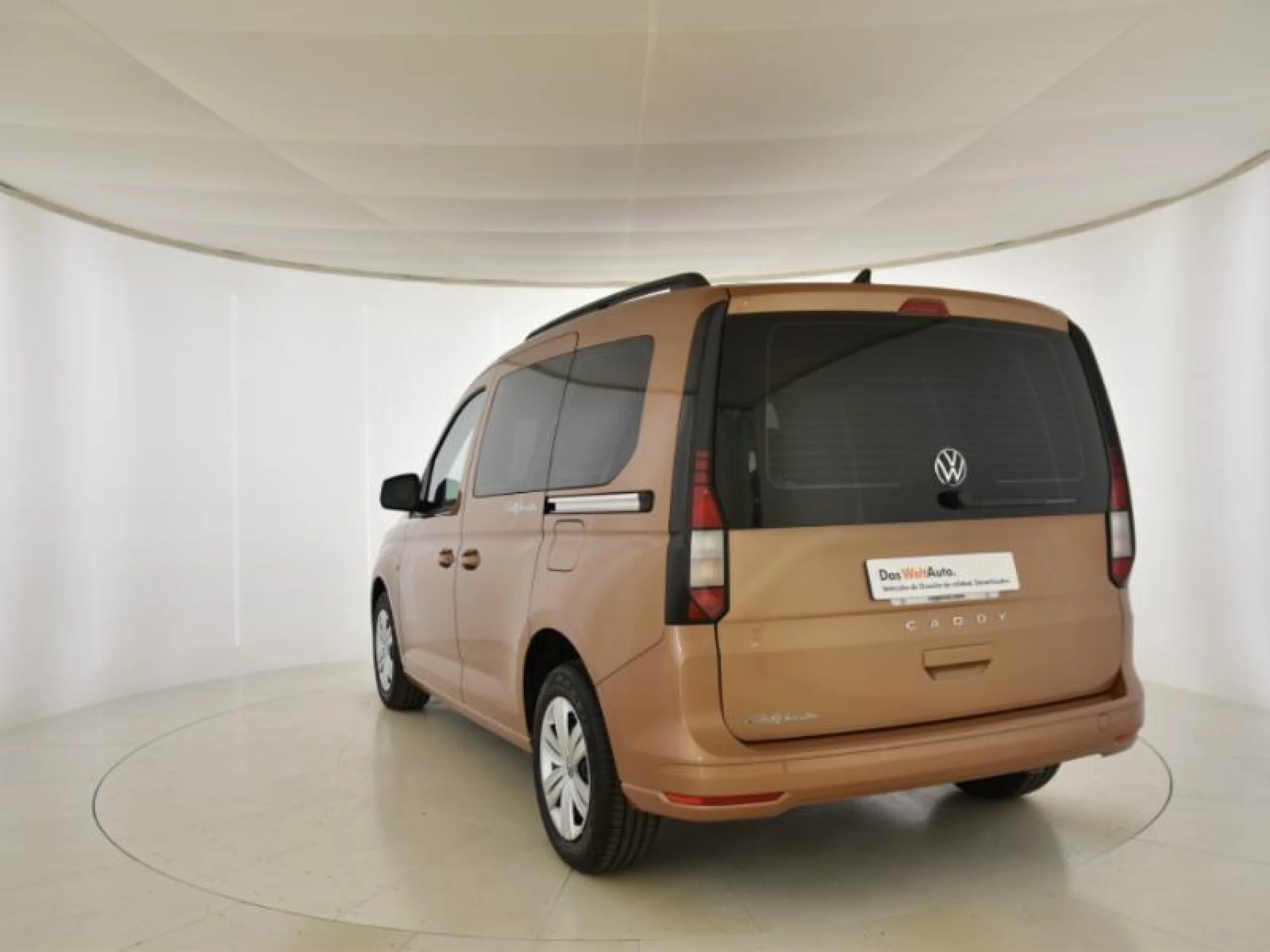 VW COMERCIALES Caddy CADDY  CALIFORNIA 5 ASIENTOS  2.0 TDI 90 KW (122 CV) DSG 7 VEL. 2.400 - Foto 2