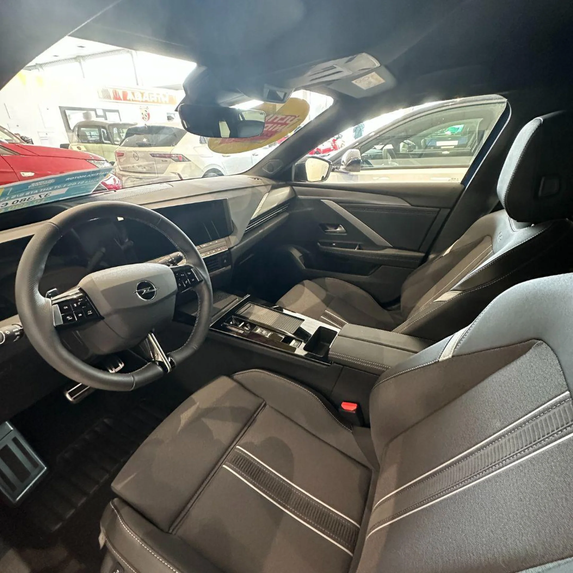 OPEL ASTRA 1.2T XHT 96KW (130CV) GS - Foto 5