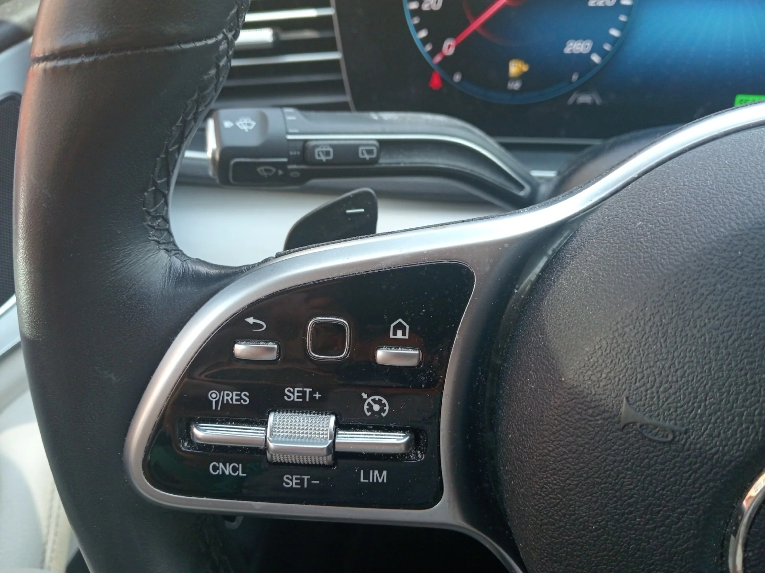 MERCEDES-BENZ GLE GLE 300 D 4MATIC - Foto 16
