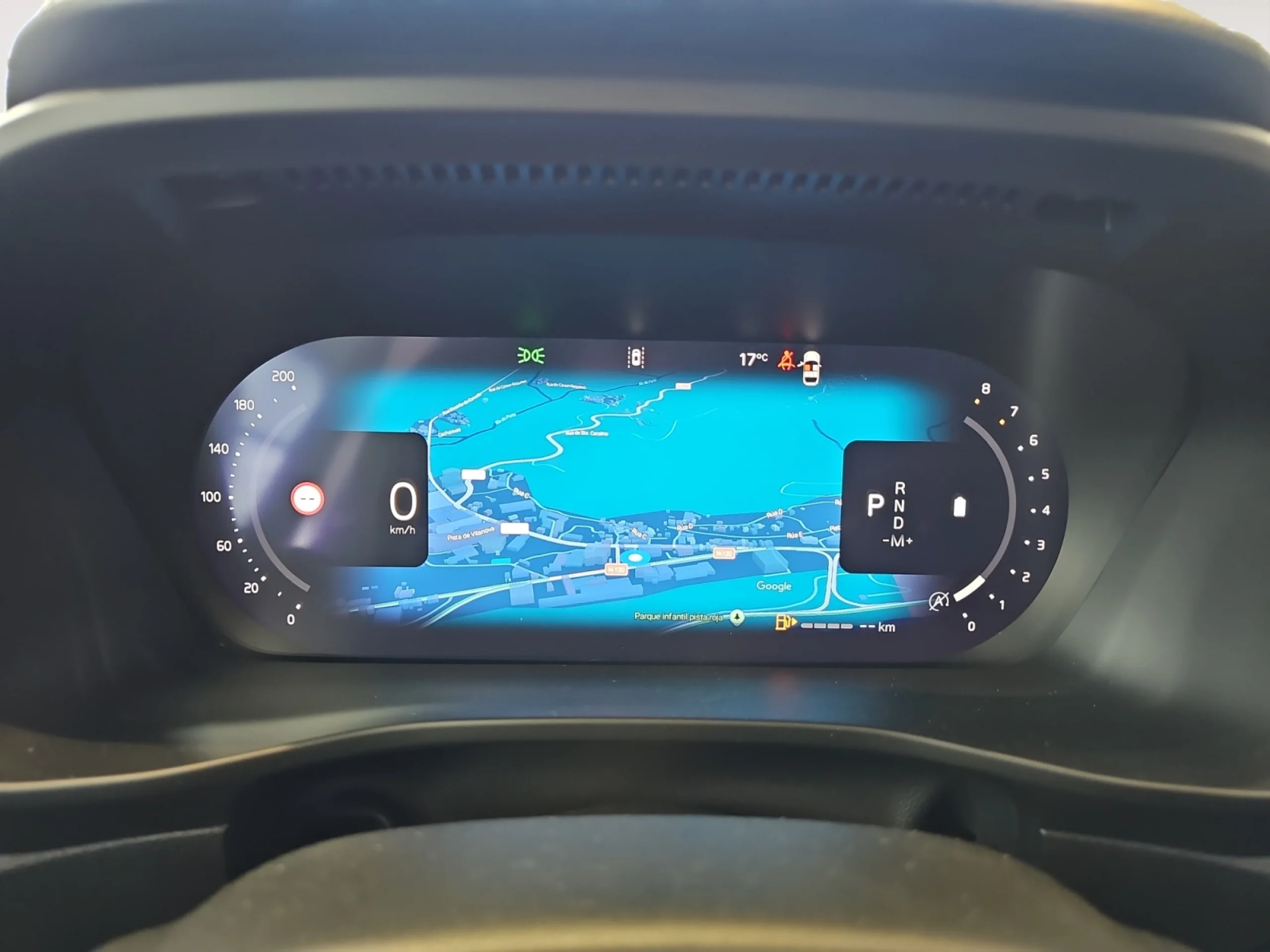VOLVO XC40 2.0 B3 G BLACK EDITION PLUS AUTO - Foto 7