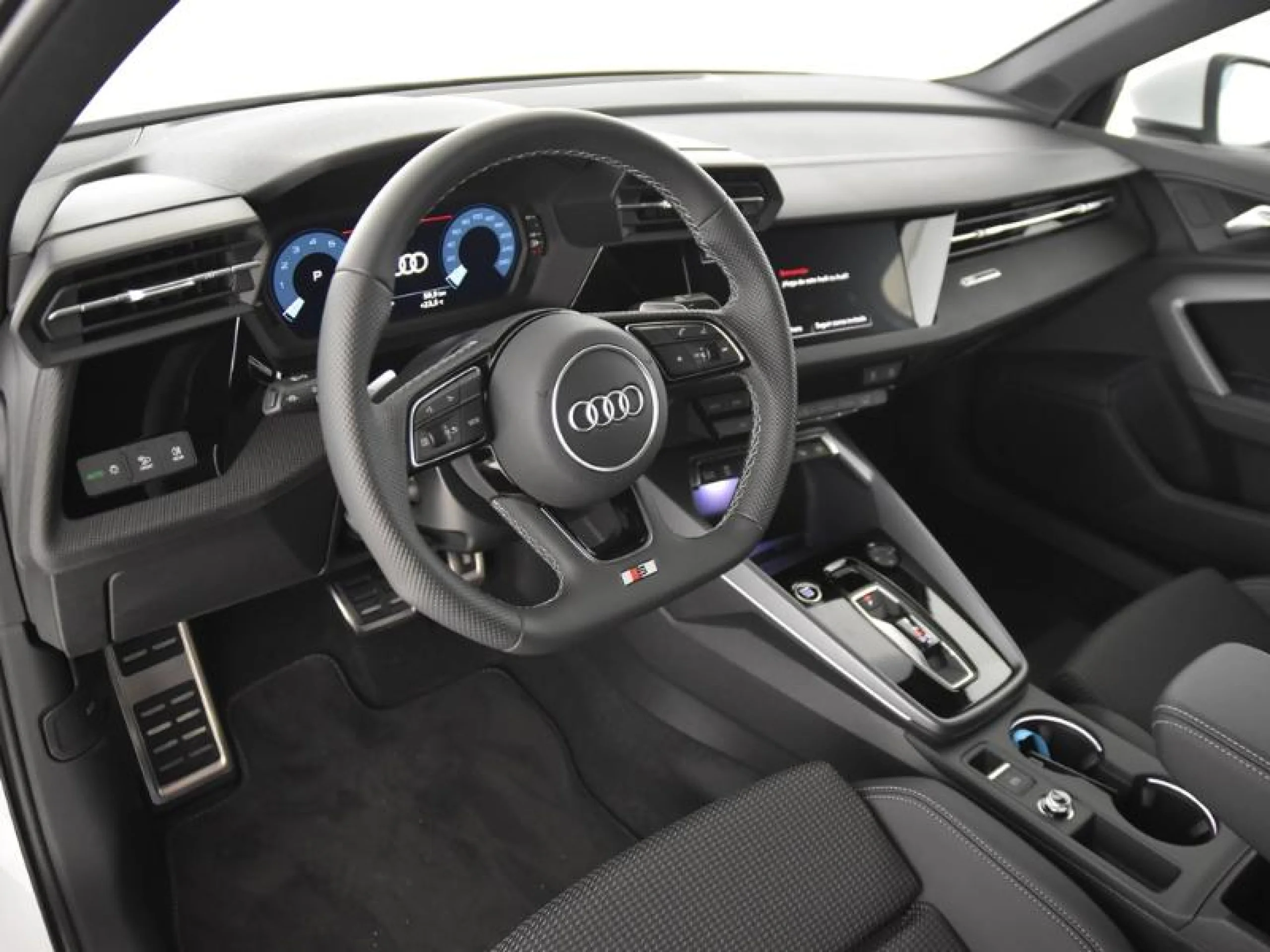 AUDI A3 SEDAN S LINE 35 TFSI 110KW (150CV) - Foto 9