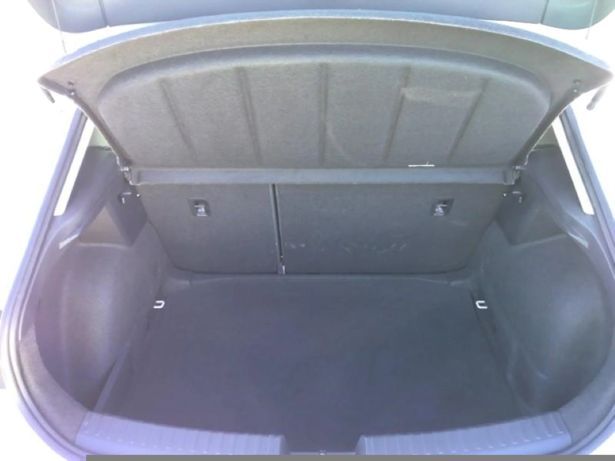 SEAT LEON 1.5 TSI 85KW S&S STYLE 25 ANIVERSARIO - Foto 5