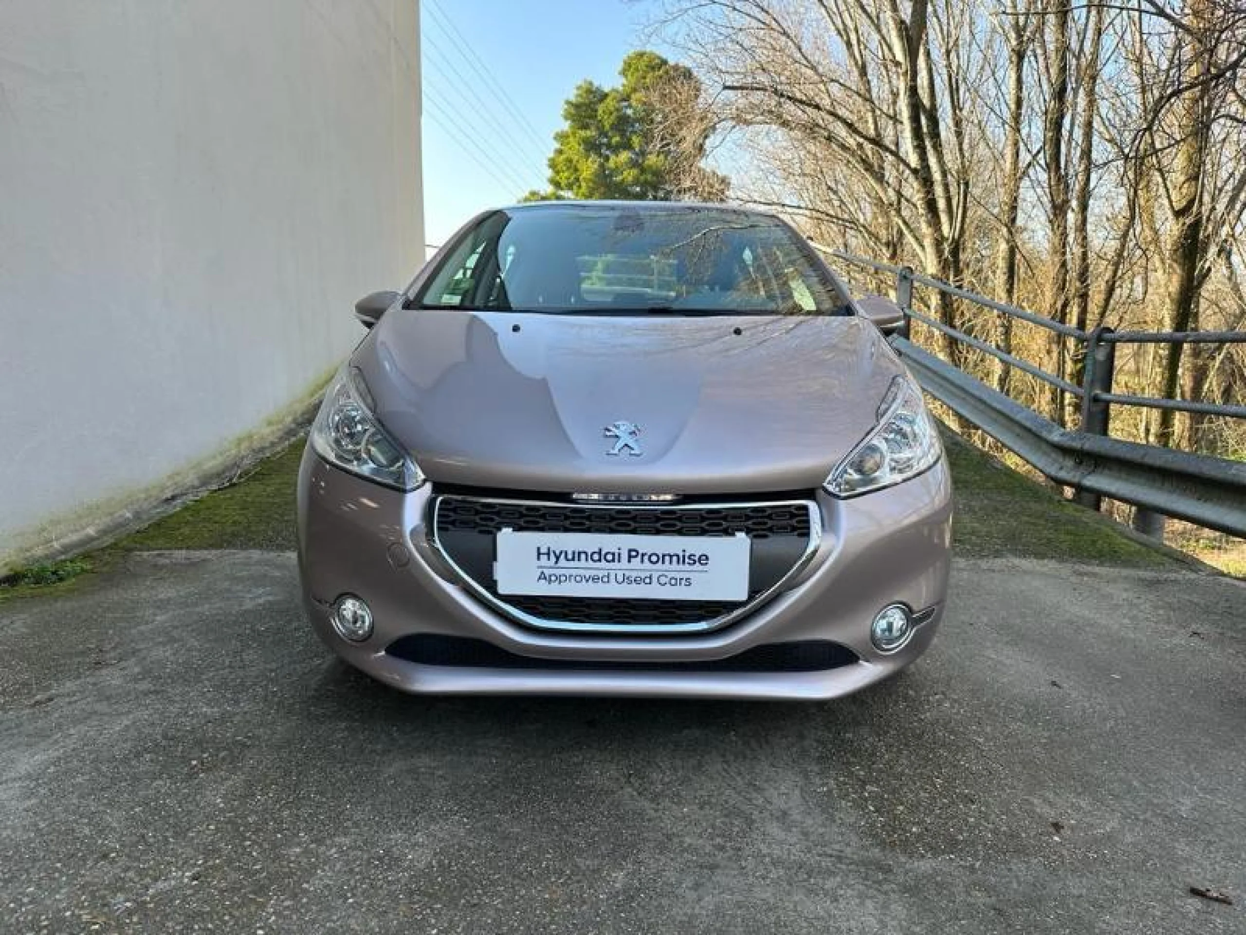 PEUGEOT 208 5P ALLURE 1.2 VTI 82 - Foto 3