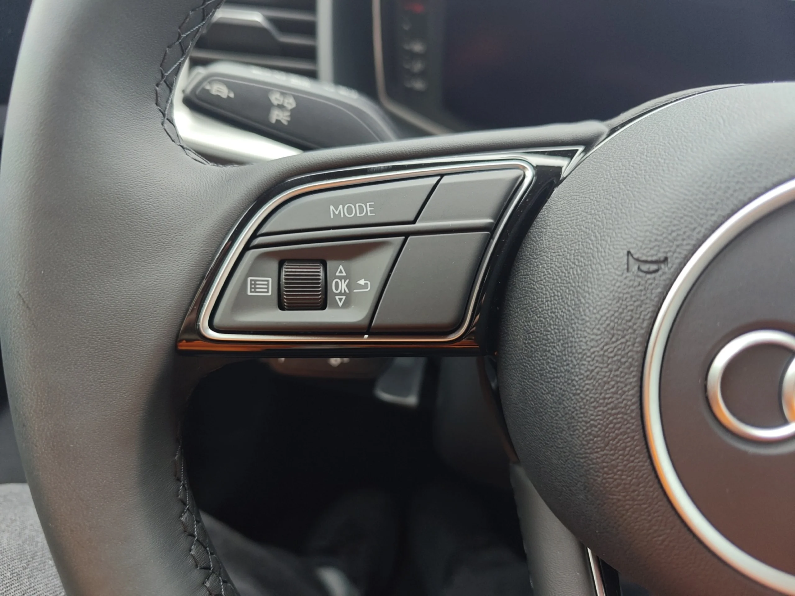 AUDI A1 SPORTBACK ADVANCED 30 TFSI 85KW S TRONIC - Foto 11