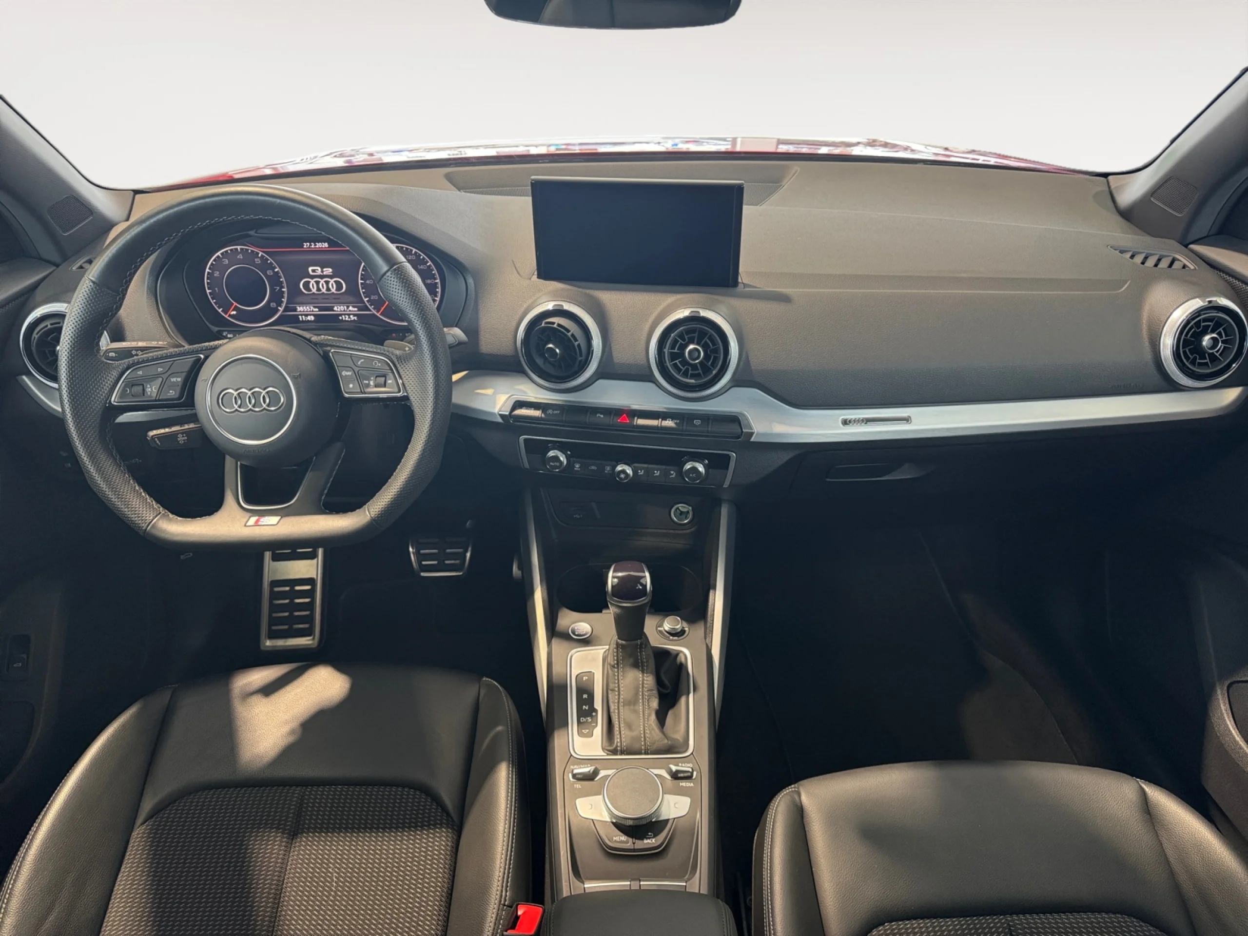 AUDI Q2 ADRENALIN 35 TFSI 110KW (150CV) S TRONIC - Foto 4