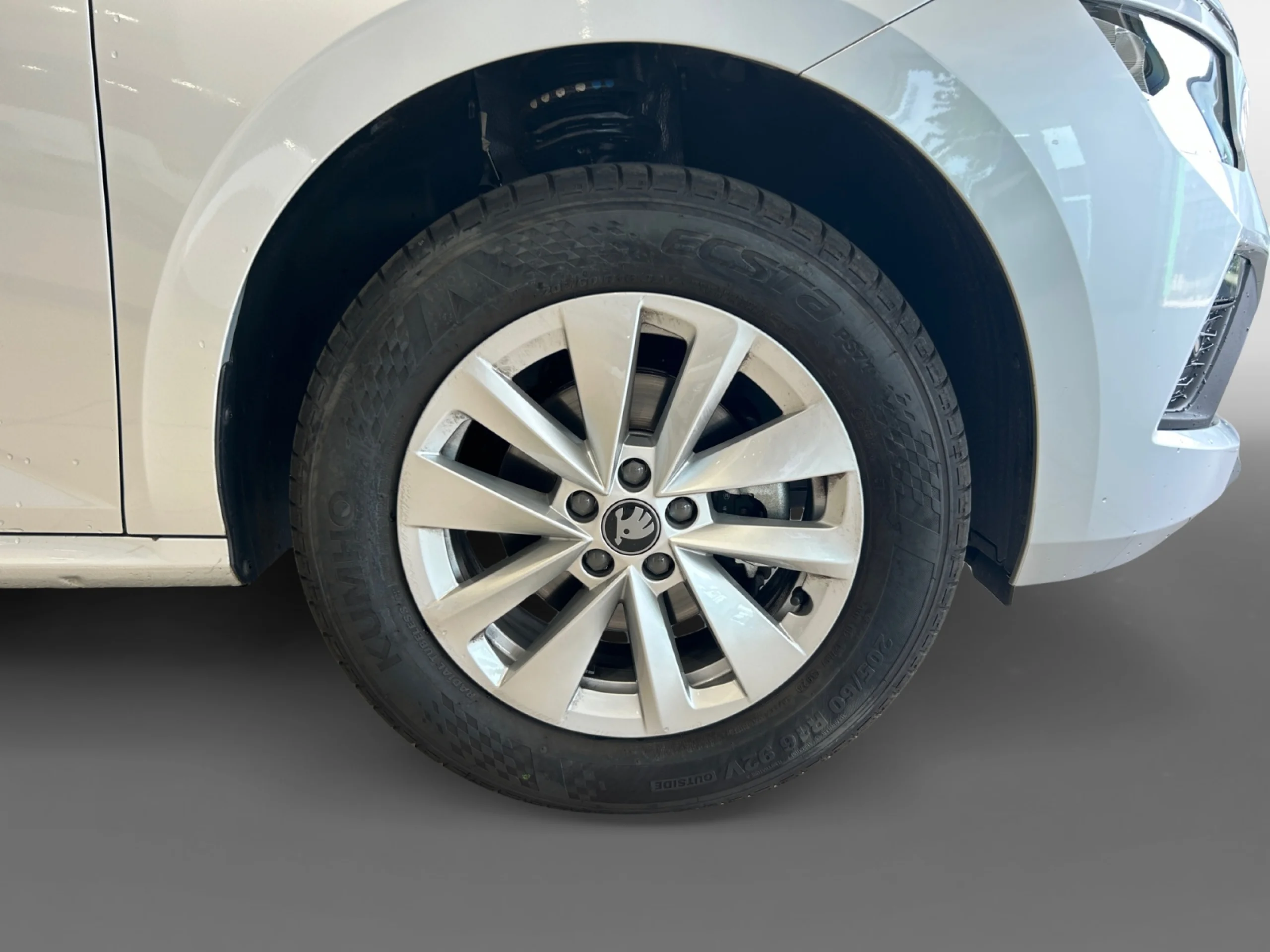 SKODA KAMIQ 1.0 TSI 85KW (115CV) SELECTION - Foto 8