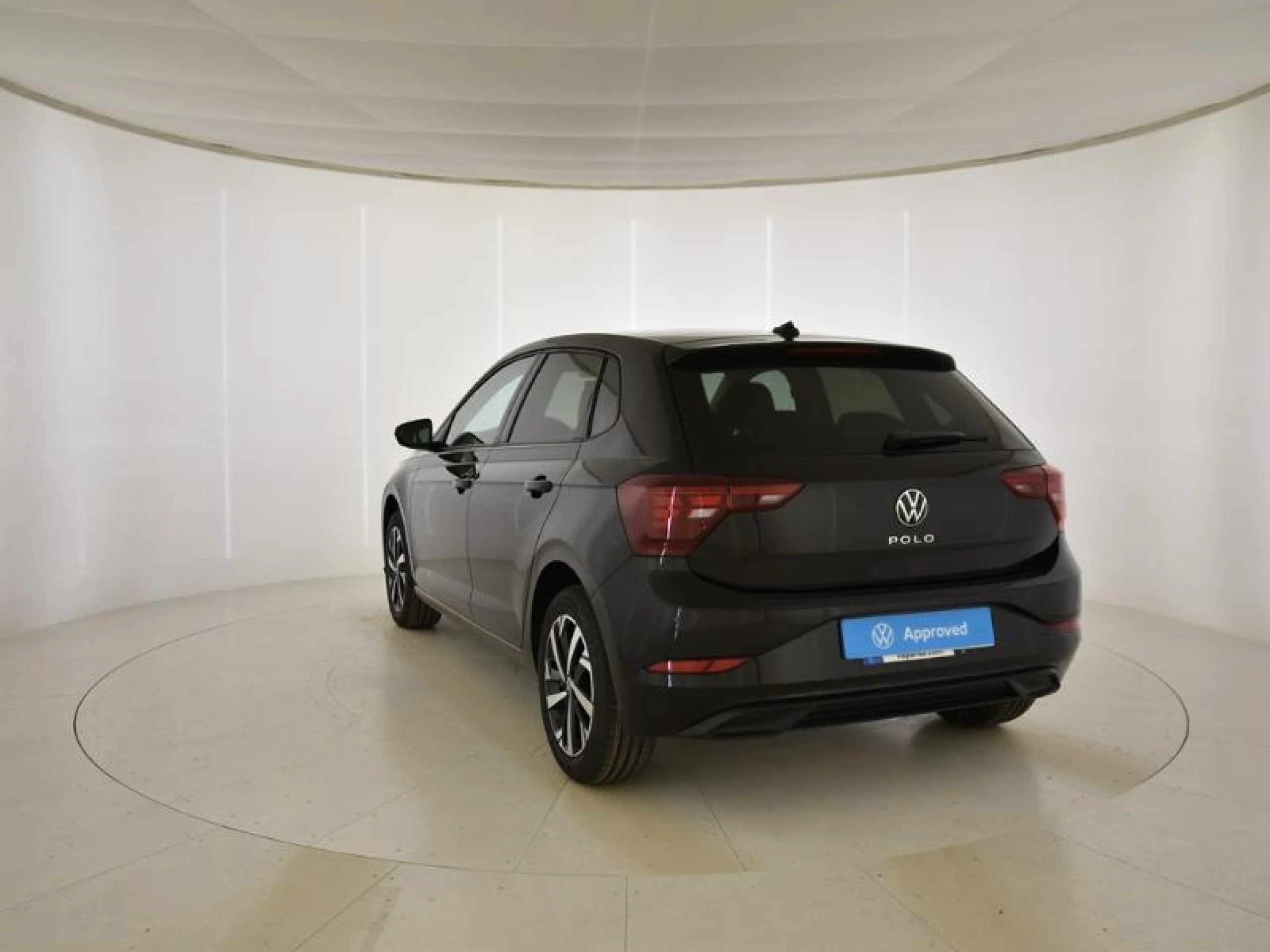 VOLKSWAGEN POLO POLO MÁS 1.0 TSI 70 KW (95 CV)  5 VEL. - Foto 2