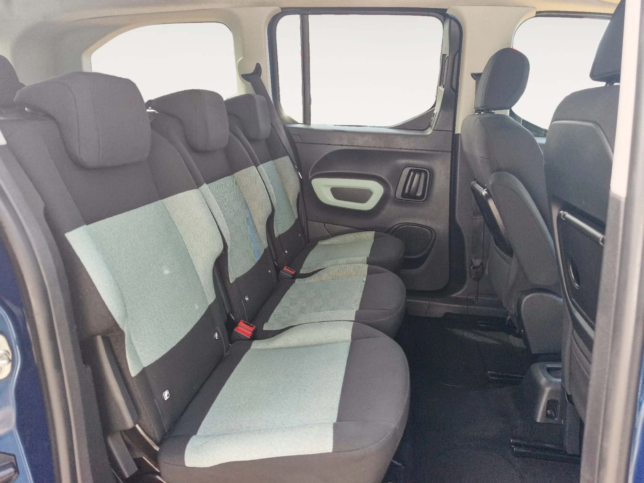 CITROEN BERLINGO BERLINGO XL BLUEHDI 100CV FEEL - Foto 6