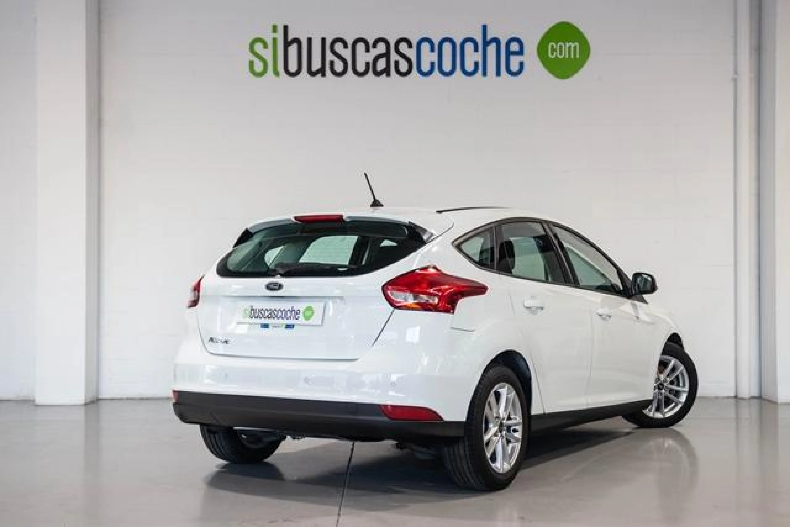 FORD FOCUS 1.5 TDCI 88KW TREND+ - Foto 2