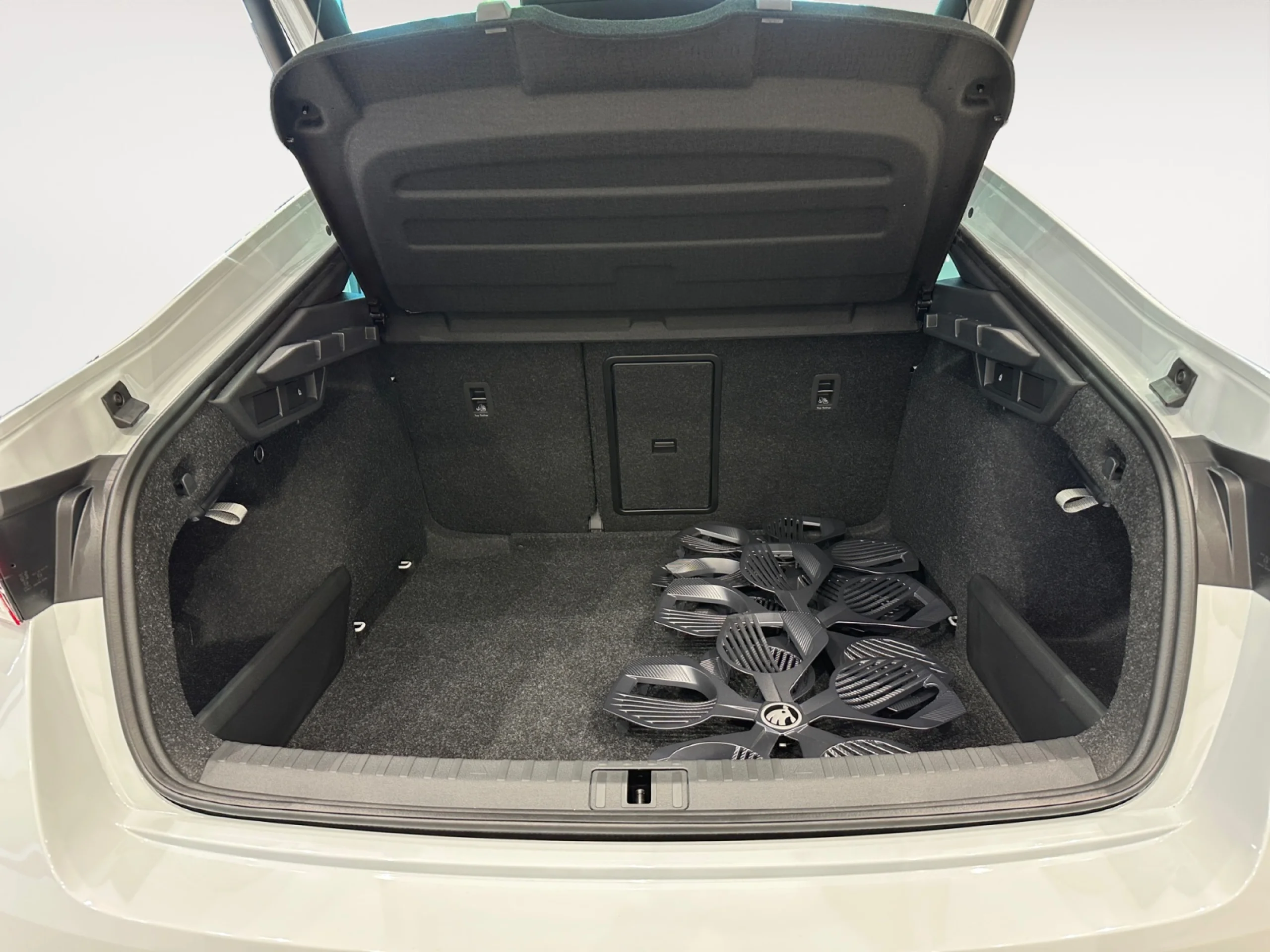 SKODA OCTAVIA 2.0 TSI 195 KW (265CV) DSG RS - Foto 7