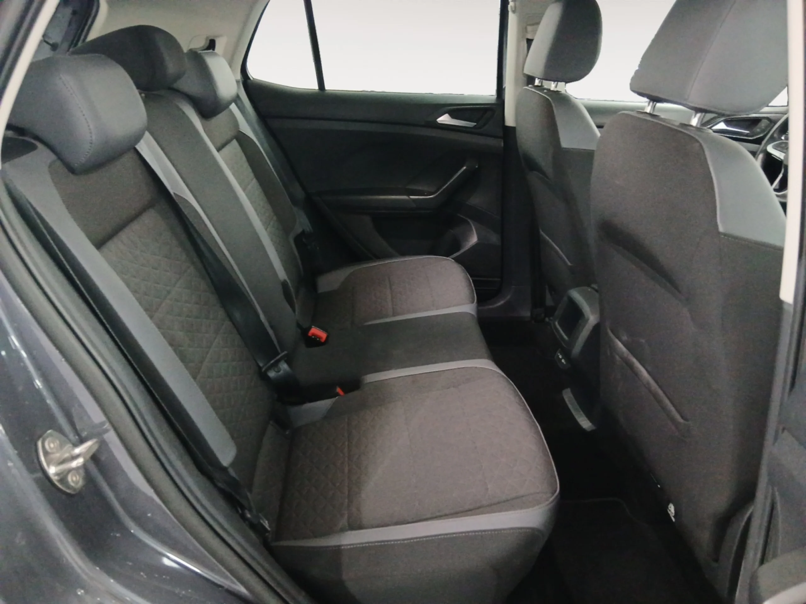 VOLKSWAGEN T CROSS SPORT 1.0 TSI 81KW (110CV) - Foto 6