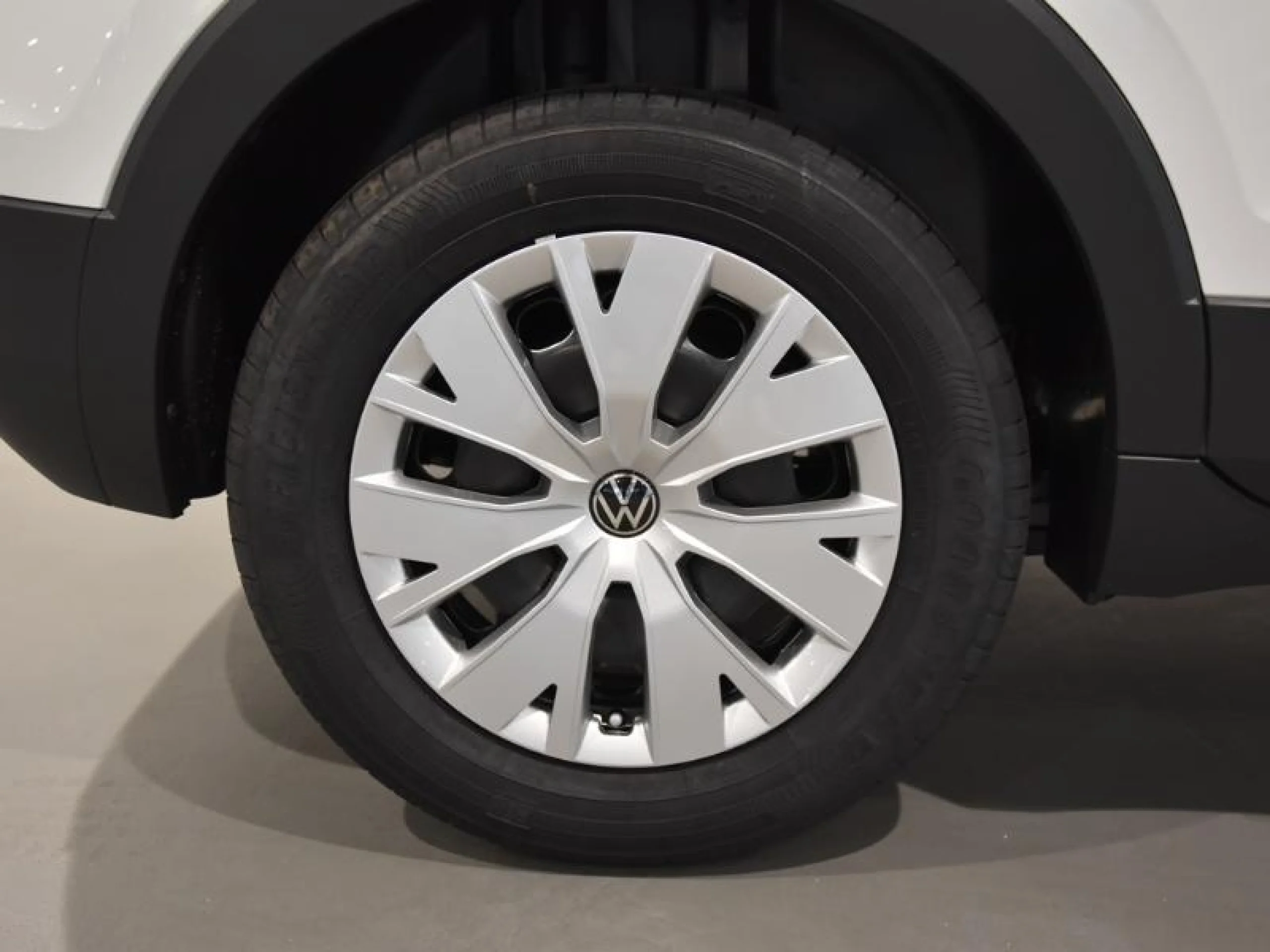 VOLKSWAGEN T CROSS T CROSS 1.0 TSI 70 KW (95 CV)  5 VEL. - Foto 8