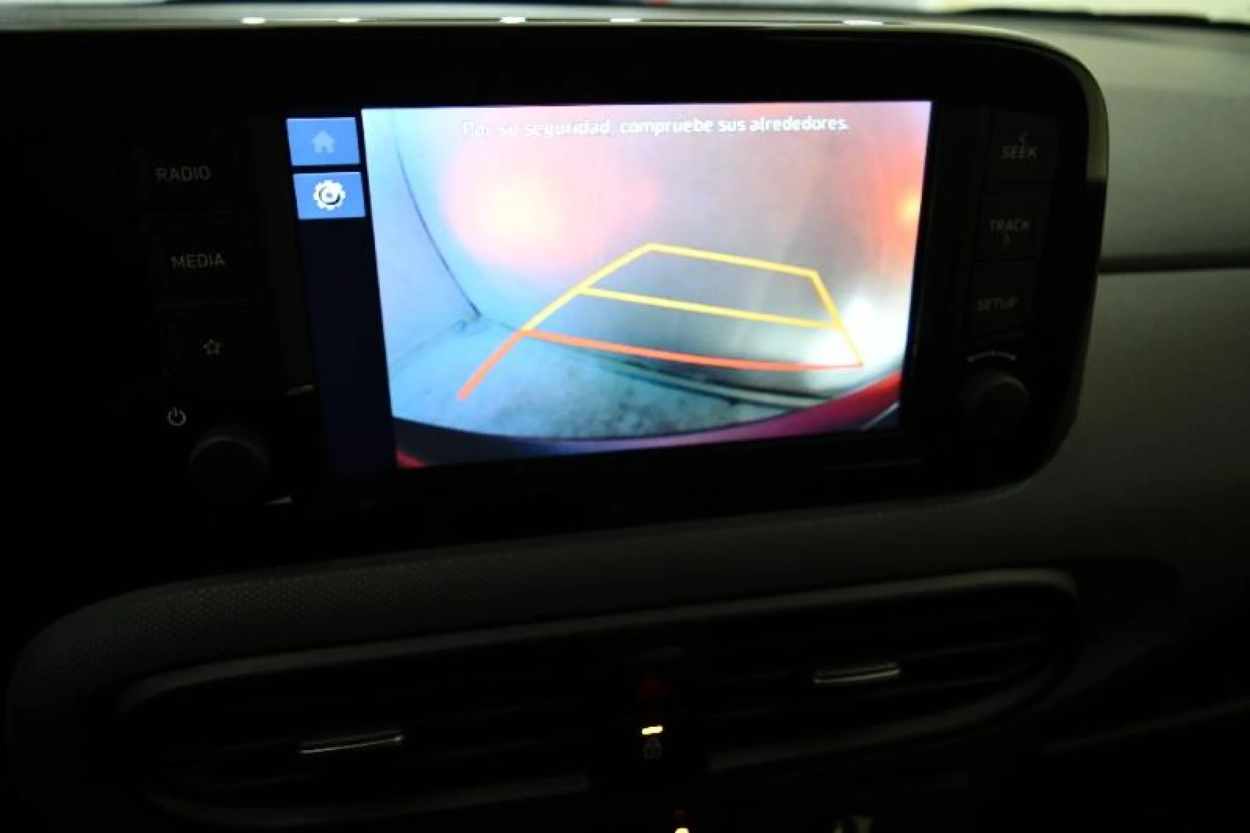 HYUNDAI I10 1.0 KLASS - Foto 14
