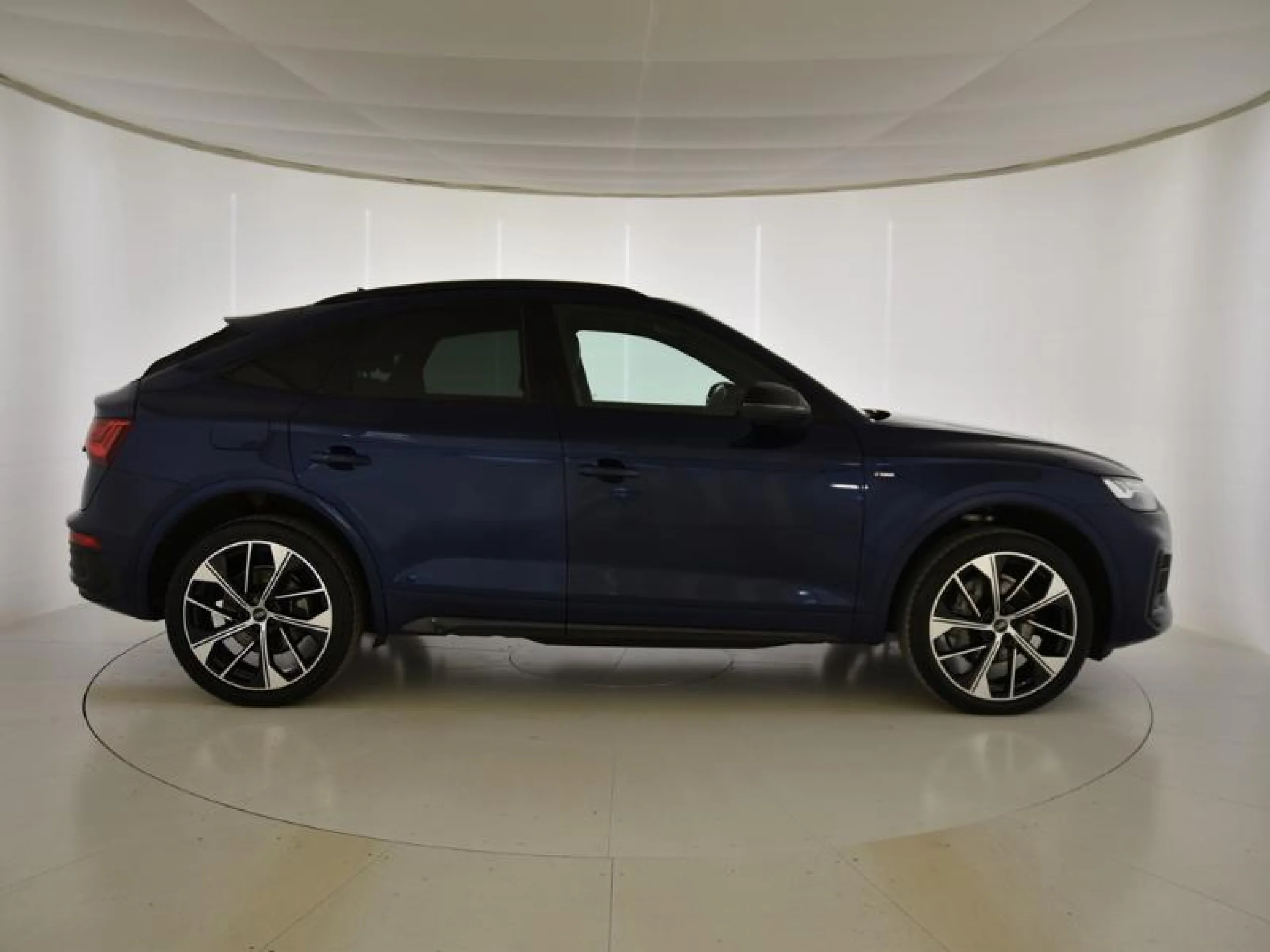 AUDI Q5 BLACK LINE 40 TDI 150KW QUATTRO S TRONIC - Foto 3