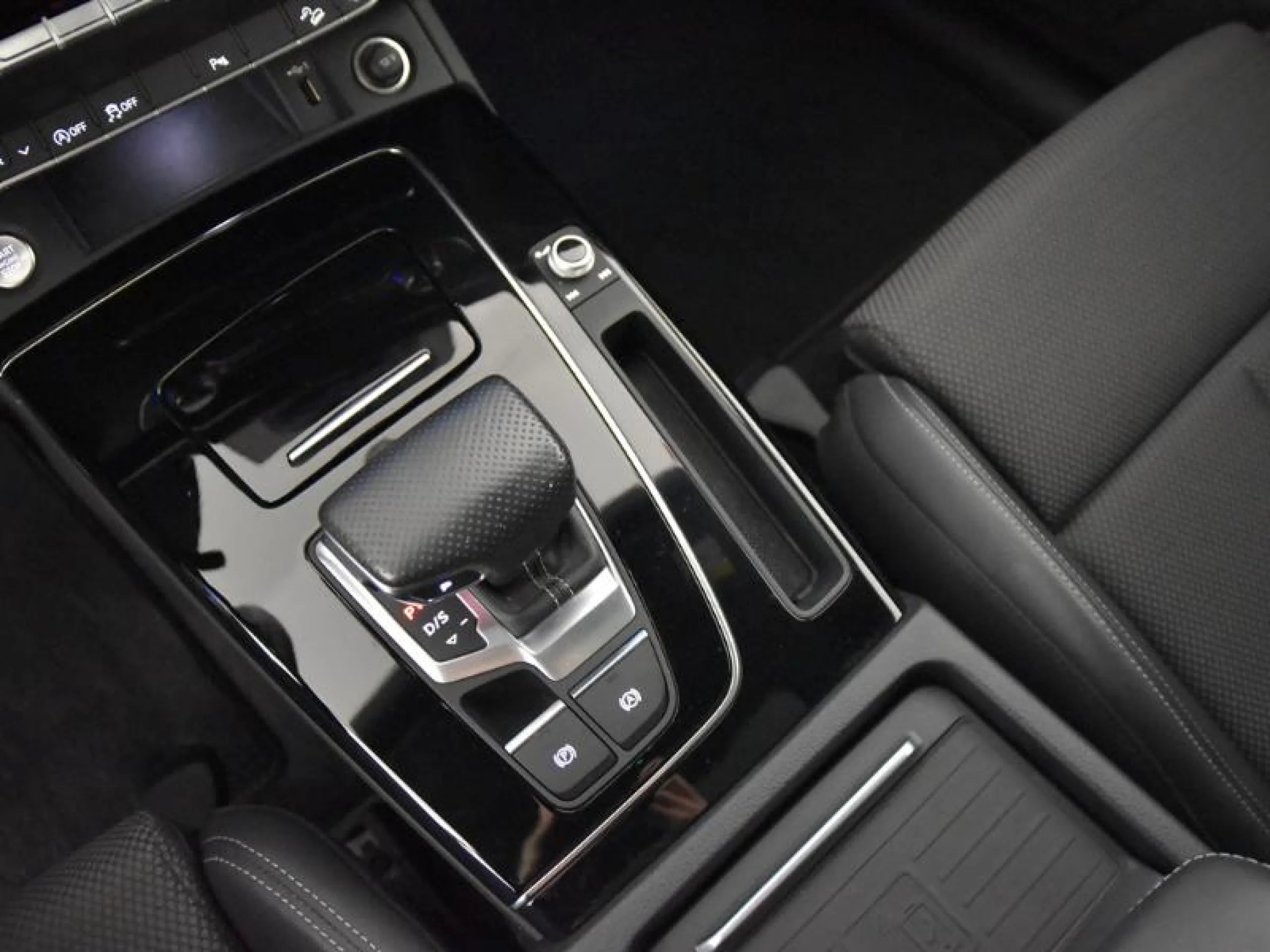 AUDI Q5 SPORTBACK BLACK LINE 40 TDI 150KW QUATTRO ULTRA - Foto 13