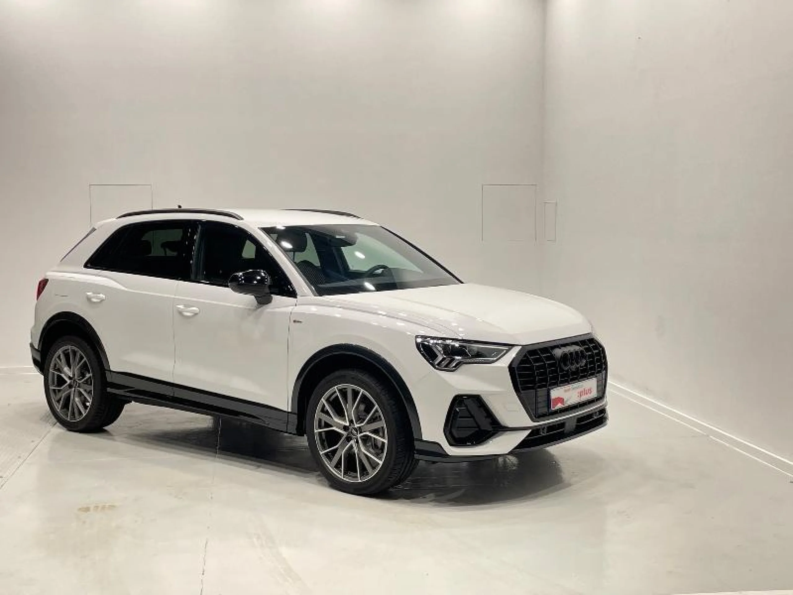 AUDI Q3 45 TFSI E 180KW S TRONIC BLACK LINE - Foto 1