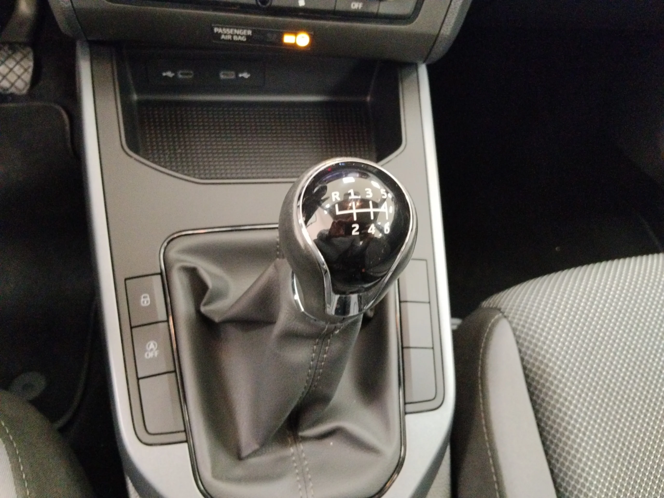 SEAT ARONA 1.0 TSI 81KW (110CV) STYLE ECOMOTIVE - Foto 17