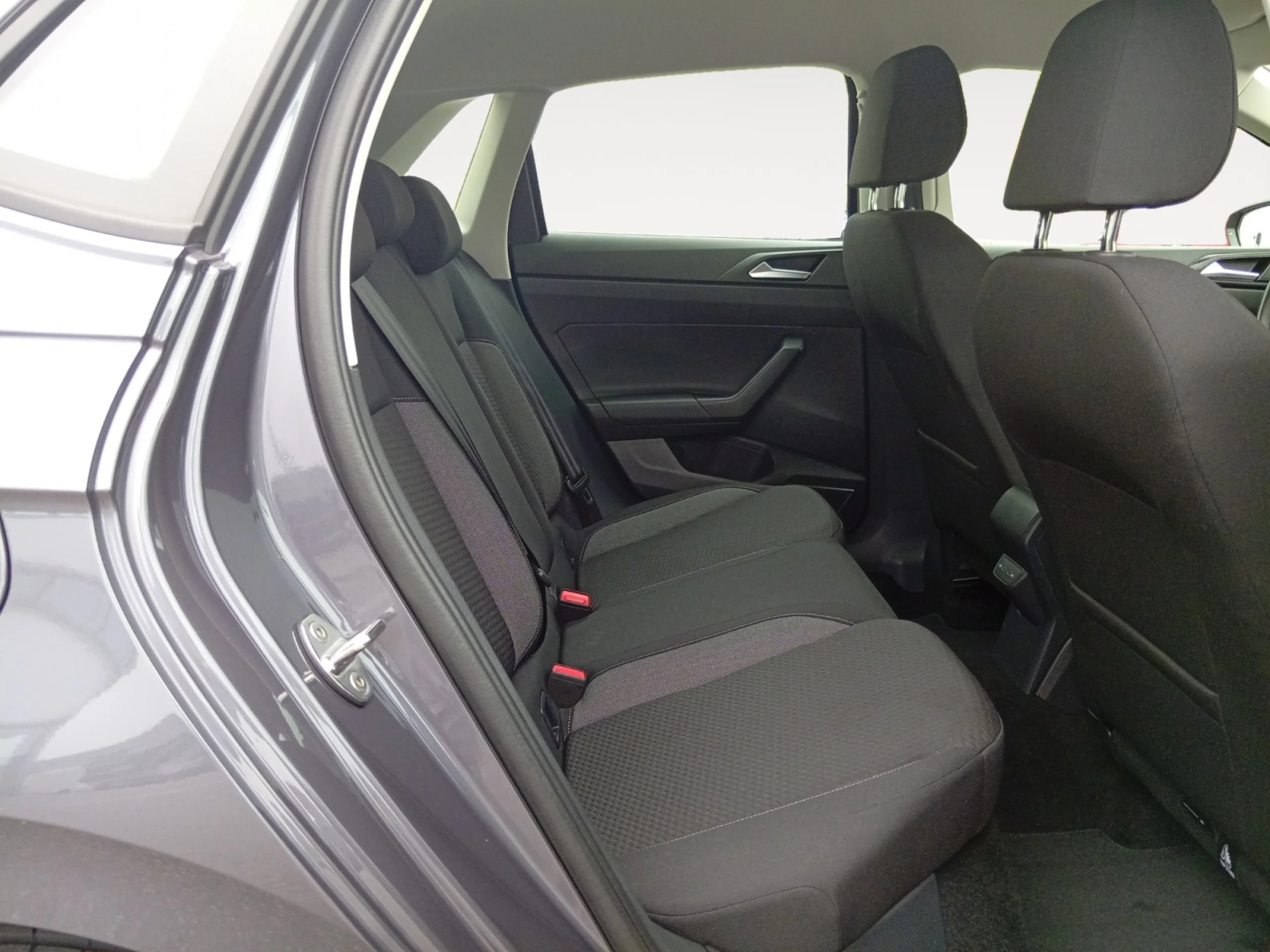 VOLKSWAGEN POLO LIFE 1.0 TSI 70KW (95CV) DSG - Foto 6