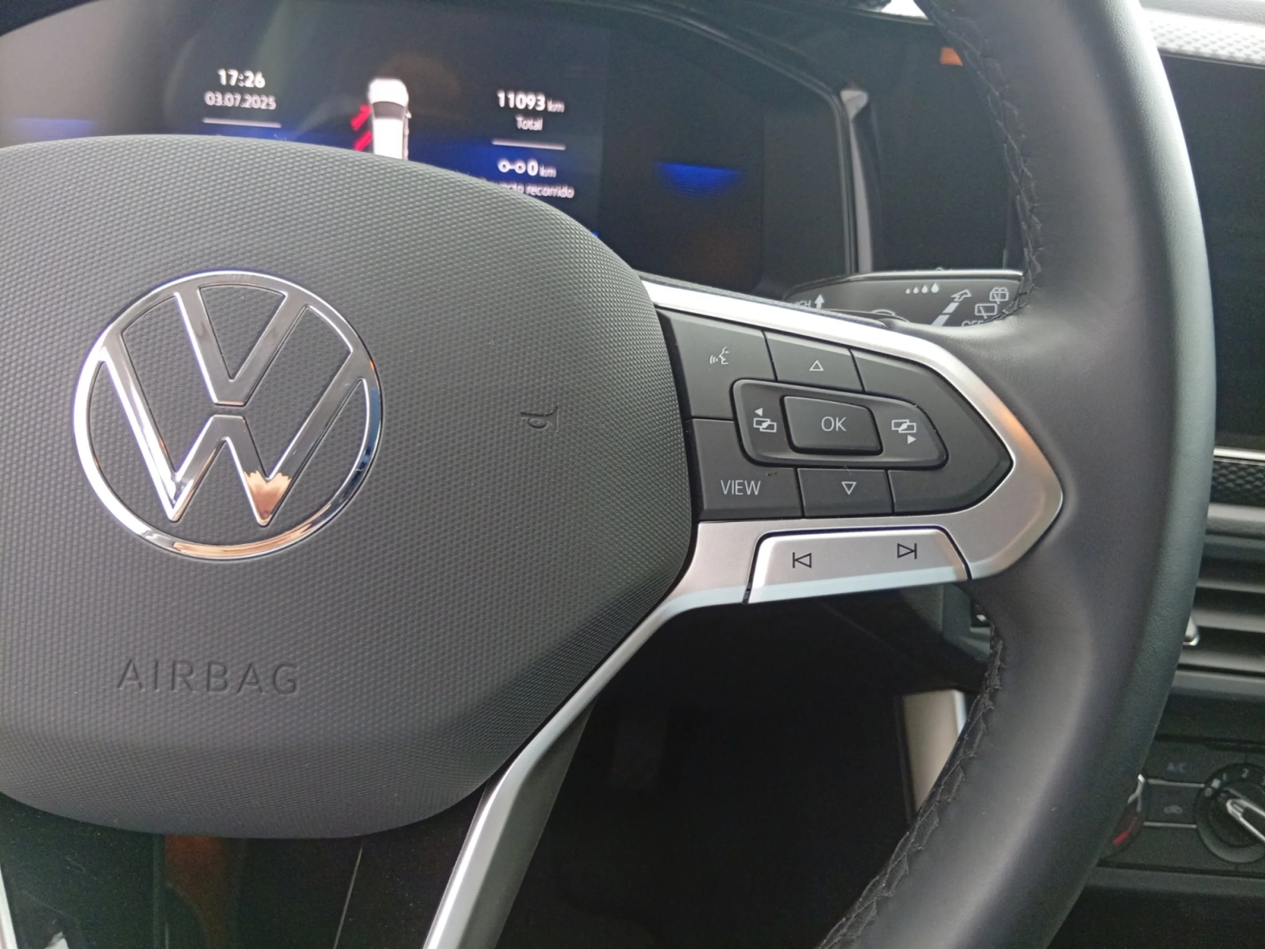 VOLKSWAGEN POLO LIFE 1.0 TSI 70KW (95CV) DSG - Foto 10