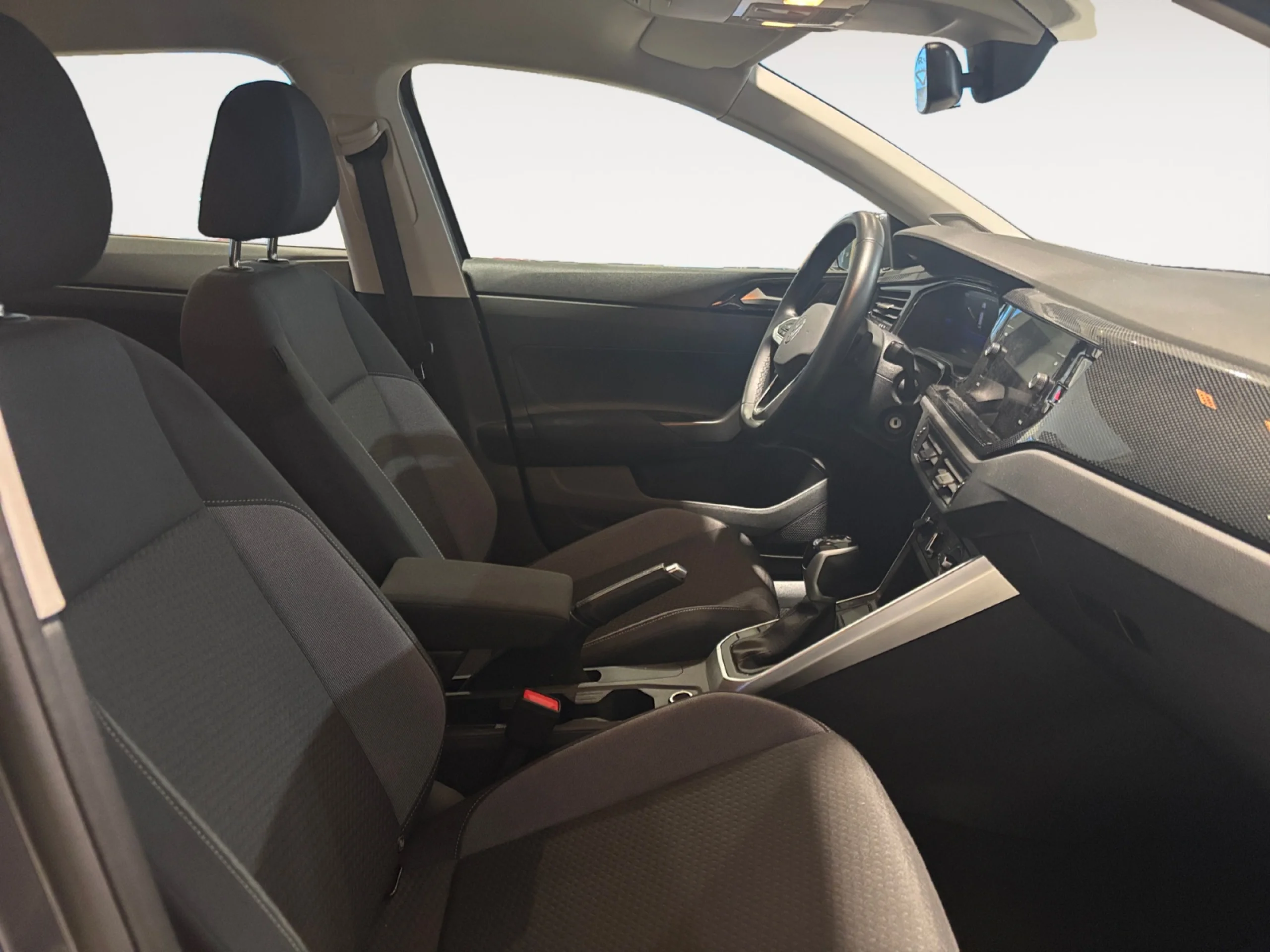 VOLKSWAGEN POLO LIFE 1.0 TSI 70KW (95CV) DSG - Foto 5